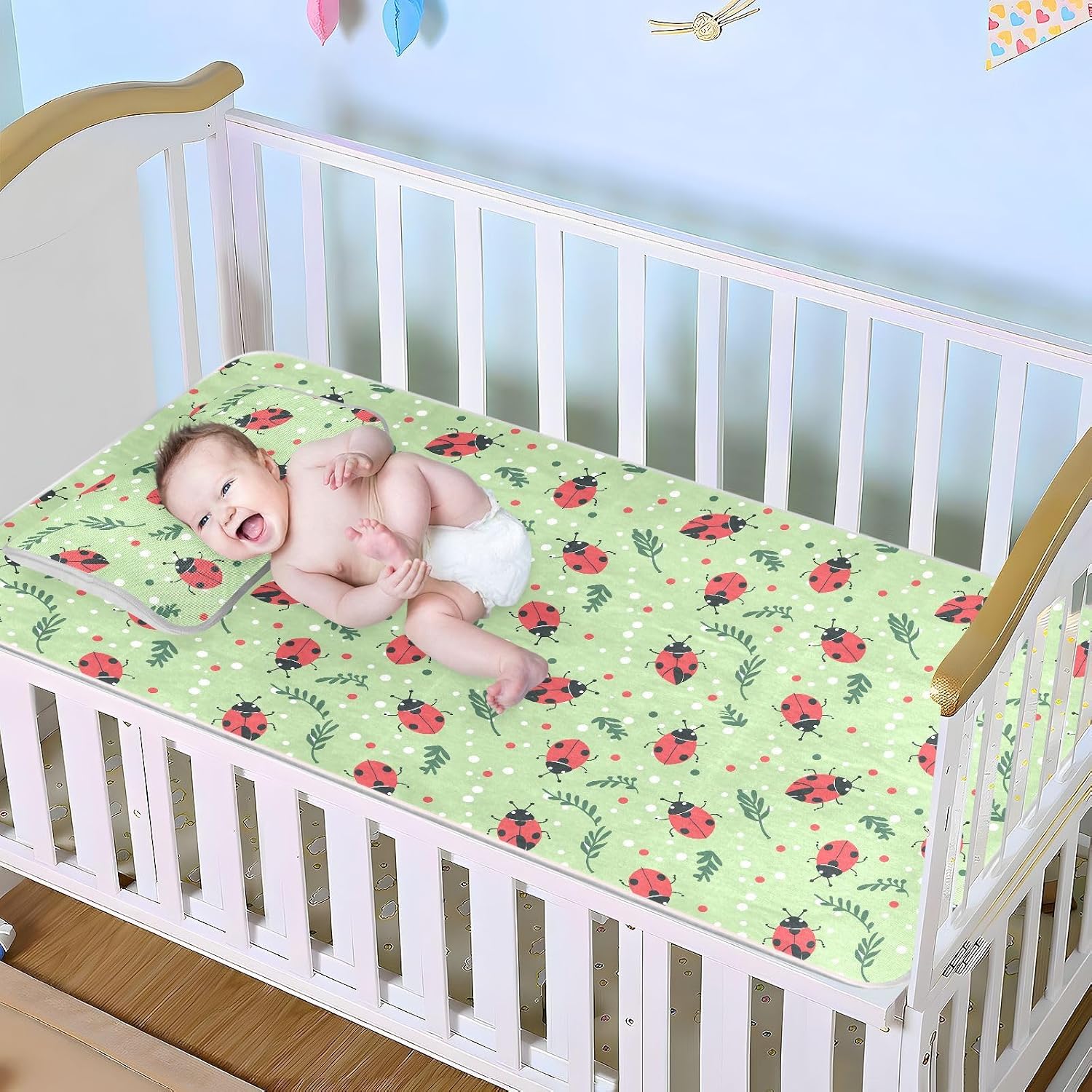Green Playful Ladybugs Cooling Baby Mattress Protector Pads 28" x 52" Absorbent Bed Pads Washable for Baby&Toddler