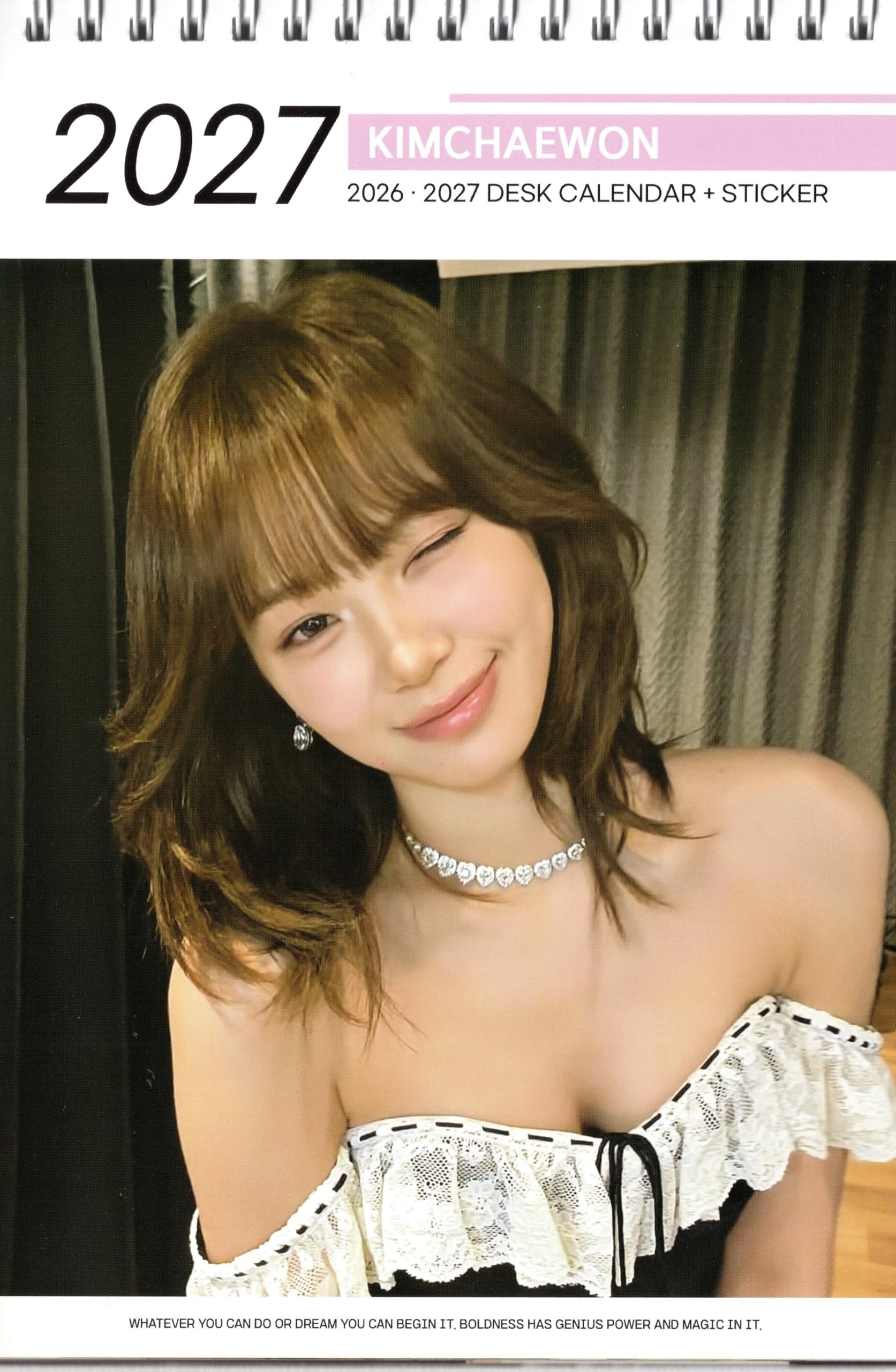 Amazon | チェウォン グッズ 卓上 カレンダー 2026~2027年(2年分) +