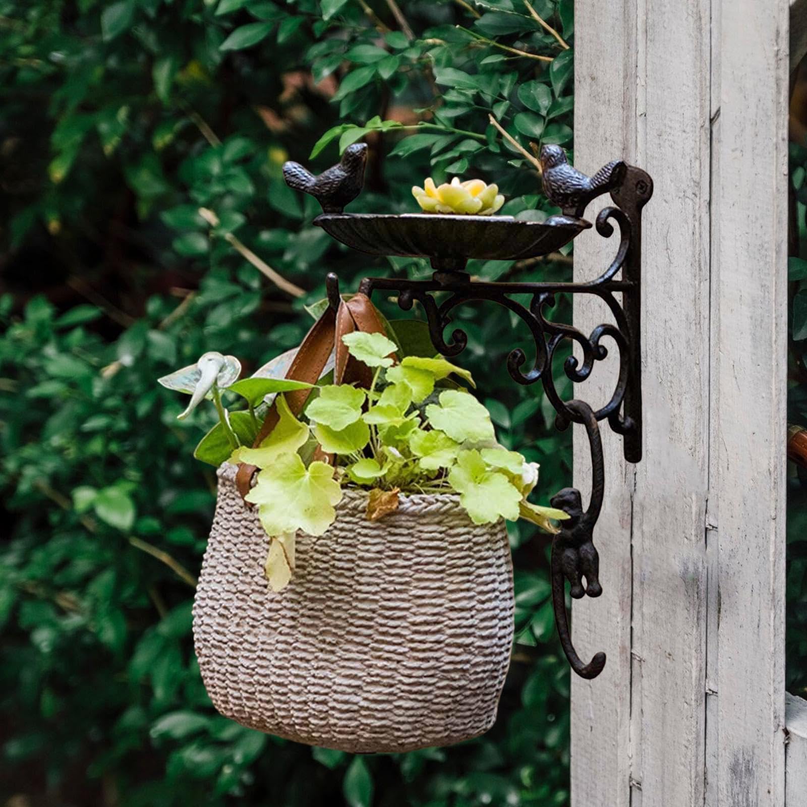 Comedero/bañera para Pájaros, Bandeja Decorativa Retro, Fácil de Instalar con Gancho Metálico para Colgar en Jardín, Balcón, Terraza, Pared O D, 27 X 21.5 Cm