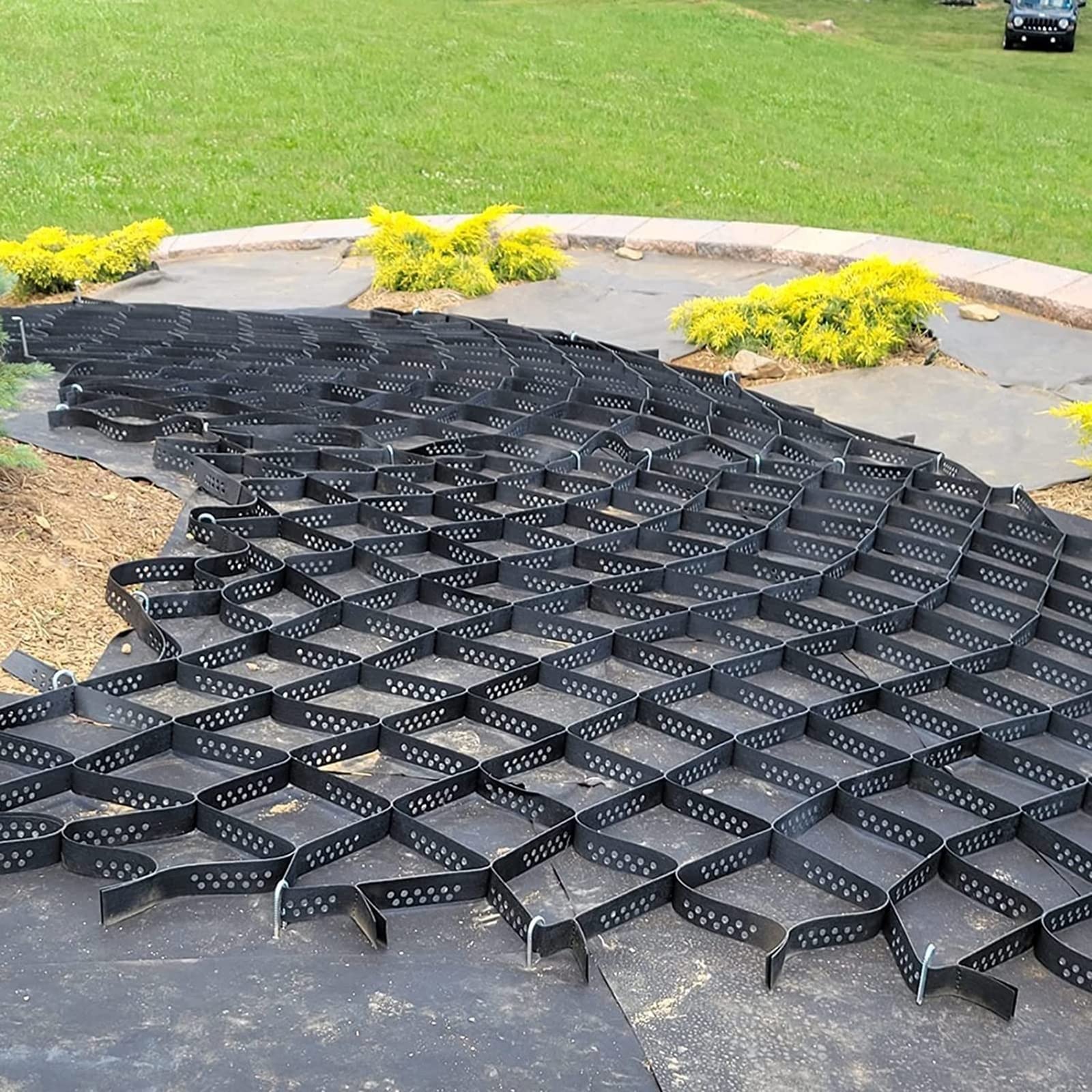 Stabilisateur en gravier 3x10m anti-enfoncement pour parking et pente