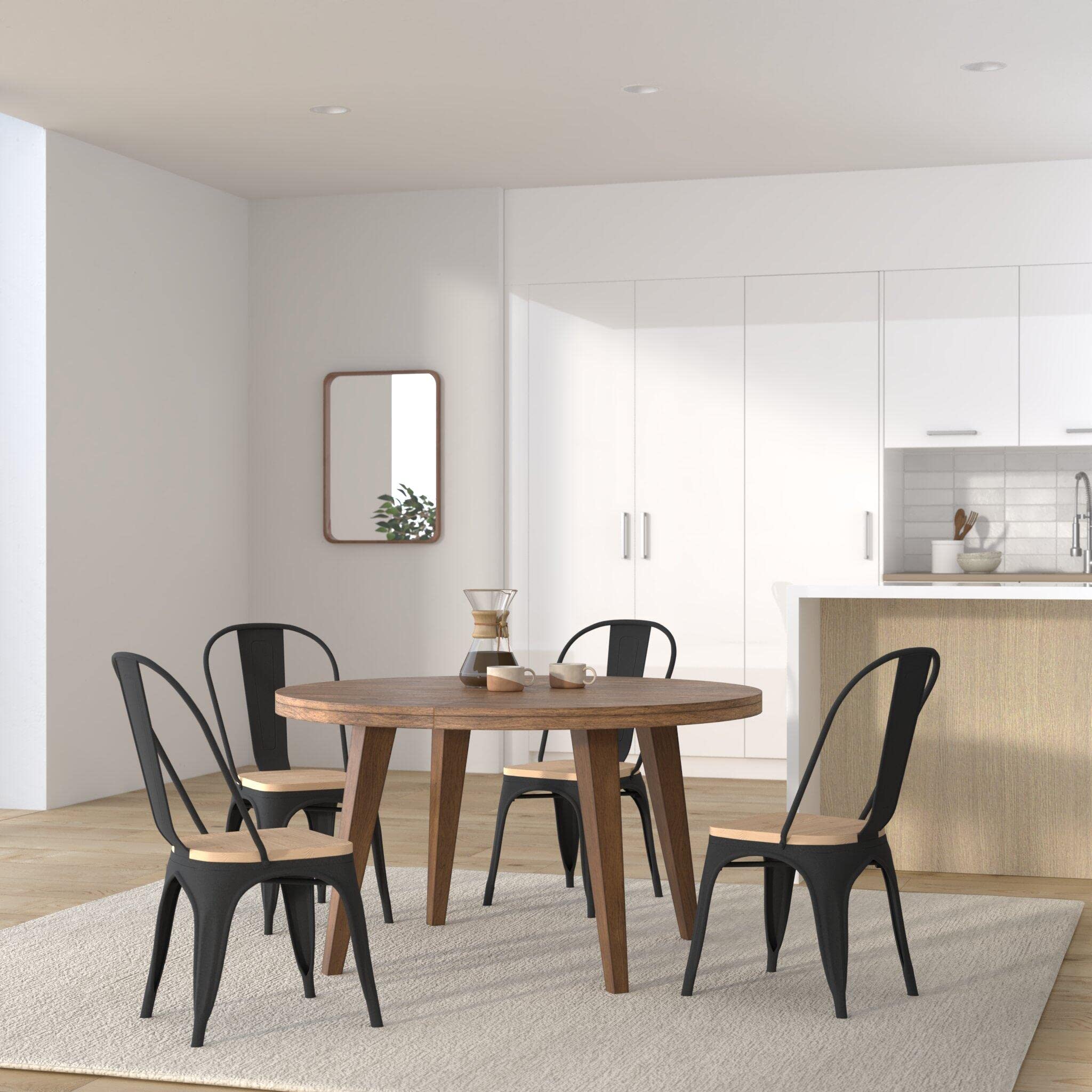 Kosmi - Set di 4 sedie in metallo nero e legno chiaro naturale, stile industriale
