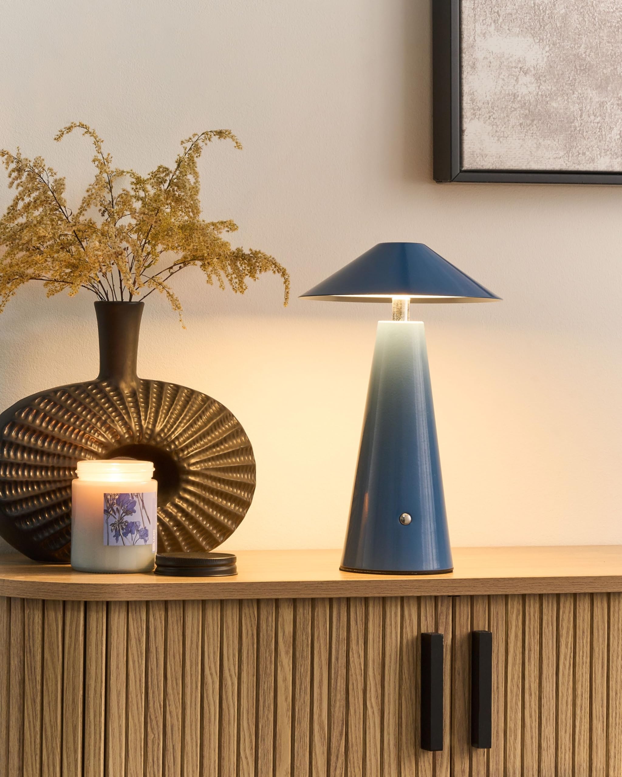 Beliani Tischlampe LED Metall blau Dimmfunktion wiederaufladbar kabellos Akku Apayao