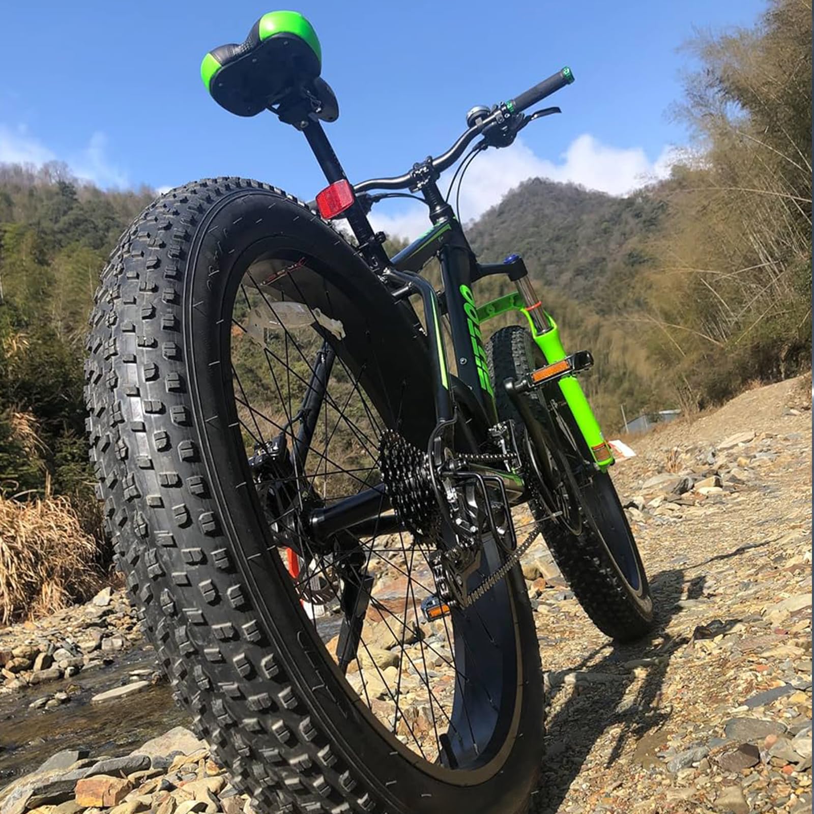 20x4.0/4.9 Inch Fat Bike Tire - Folding Tire For Mountain Snow Bike, Rubber, Black