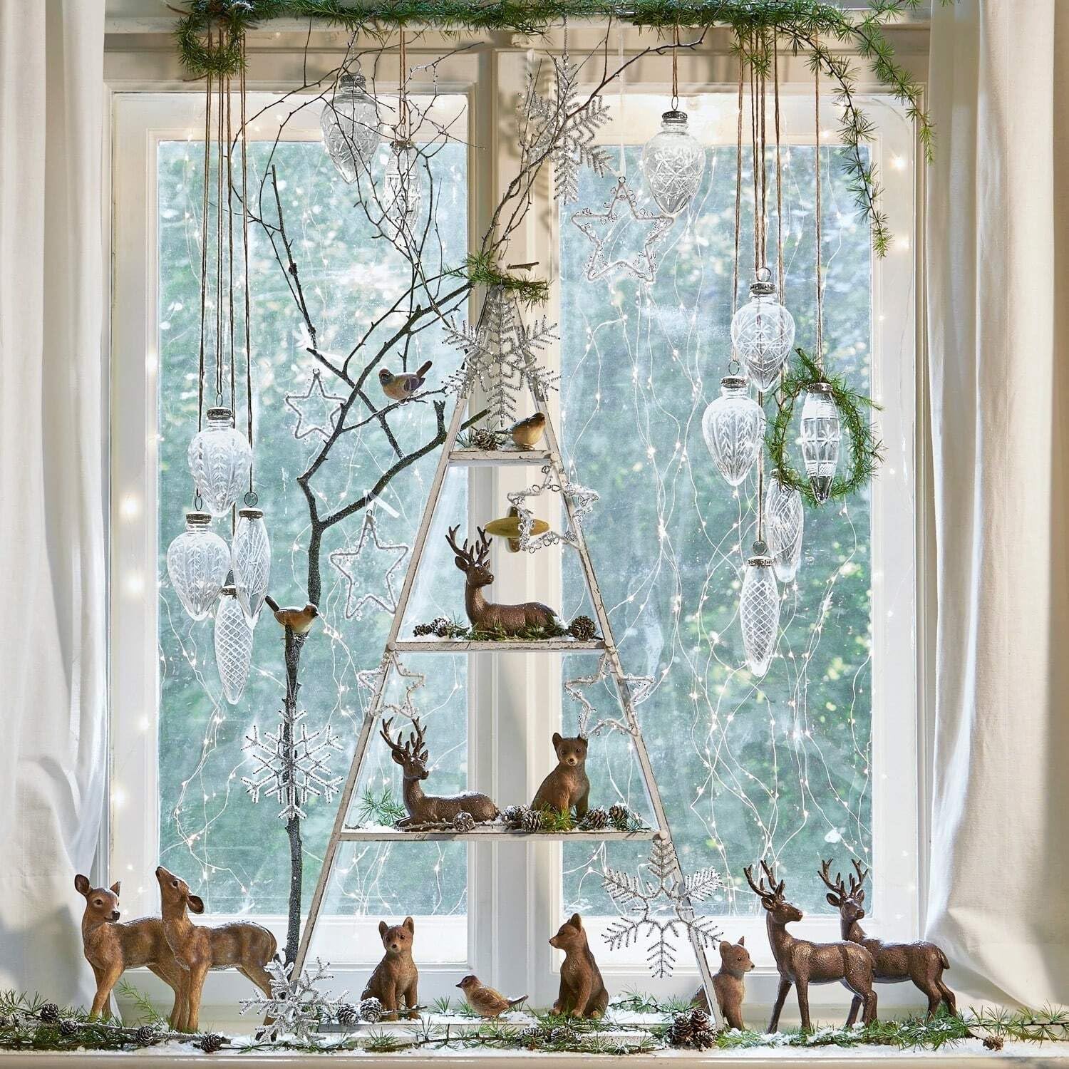 Loberon Loulay Lot de 6 décorations de Noël - Subtils Motifs gravés étoiles et vrilles - en Verre délicat, Transparent