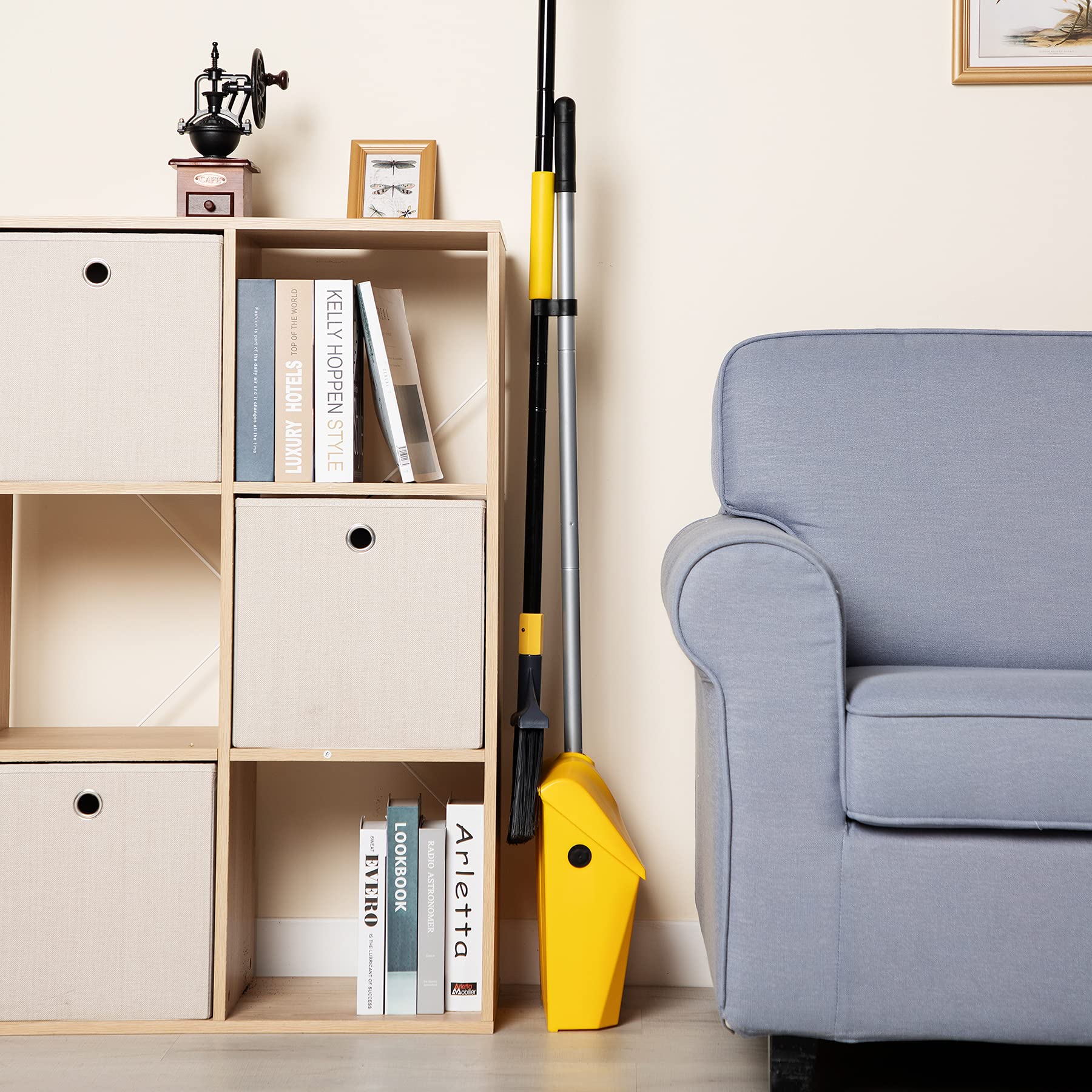 Yocada Robustes Besen- und Kehrschaufel-Set, kommerziell für drinnen und draußen, 2 + 1, perfekt für Innenhof, Garage, Lobby, Einkaufszentrum, Marktboden, Zuhause, Küche, Zimmer, Büro, Tierhaare, Müll