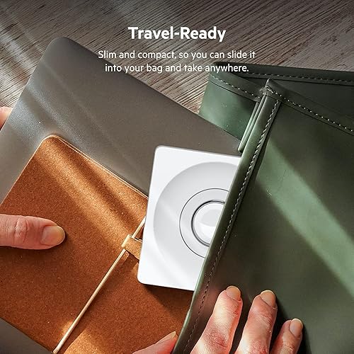 Miniatura 5 de Belkin Cargador para Apple Watch, almohadilla de carga inalámbrica rápida, cargador de viaje para Apple Watch con modo de mesita de noche, estación