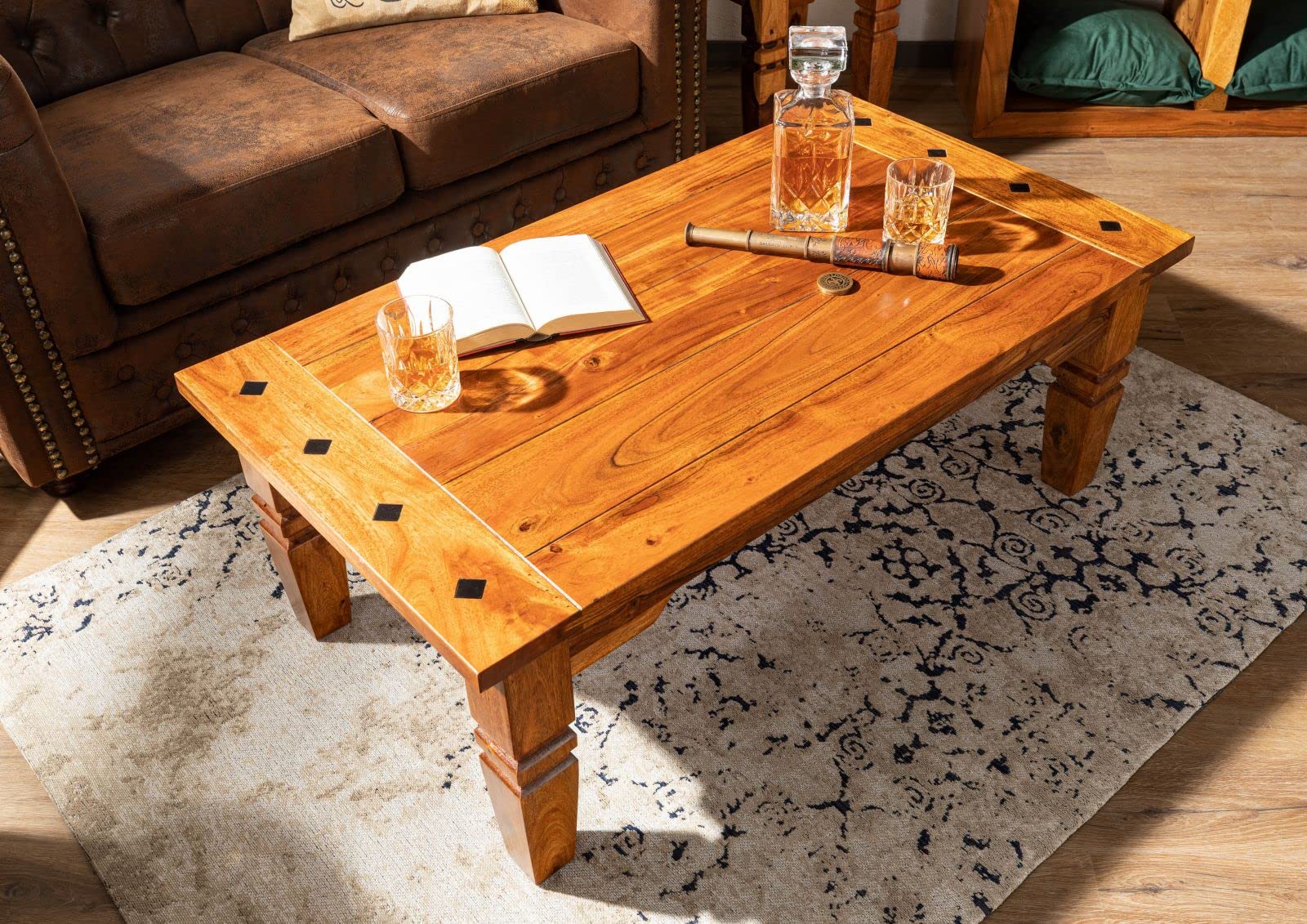 MASSIVMOEBEL24.DE | Oxford Couchtisch aus Akazienholz #428 im Kolonialstil - Honig lackiert | 110x60x40 cm | Massivholztisch Fernsehtisch Beistelltisch