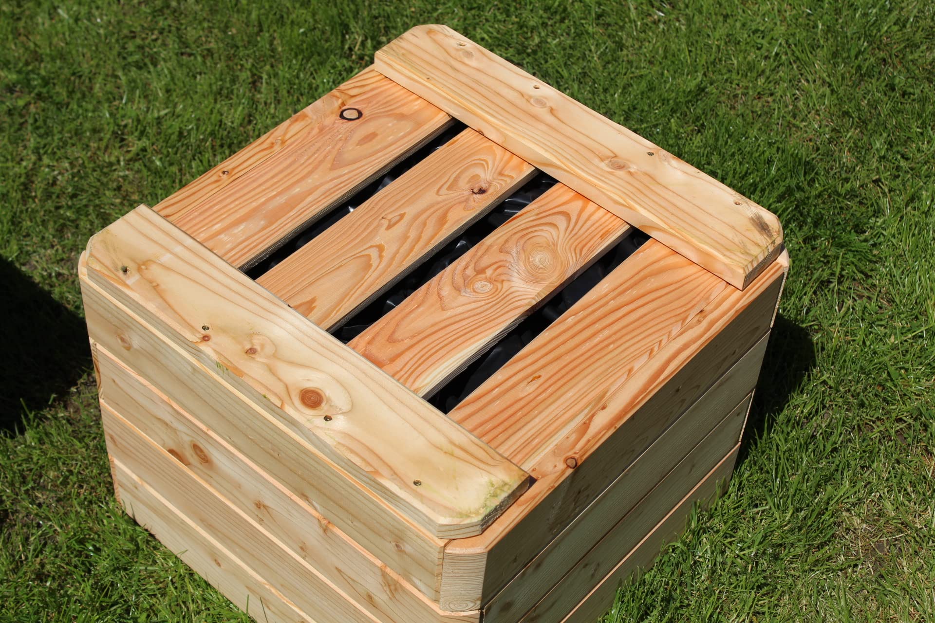 Gartenwelt Riegelsberger Massiver Pflanzkasten Mammut 100x50x39 cm aus Lärchenholz Natur Blumenkasten Blumentopf Pflanzkübel Kräutertopf Balkonkasten fertig montiert
