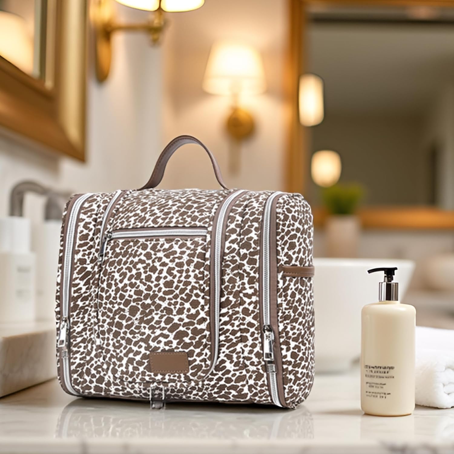 Pearl Angeli Hanging Toiletry Bag for Women, Large Makeup Cosmetic Bag, Water Resistant Toiletries Travel Essentials Organizer, Full-size Container, Khaki Lepoard