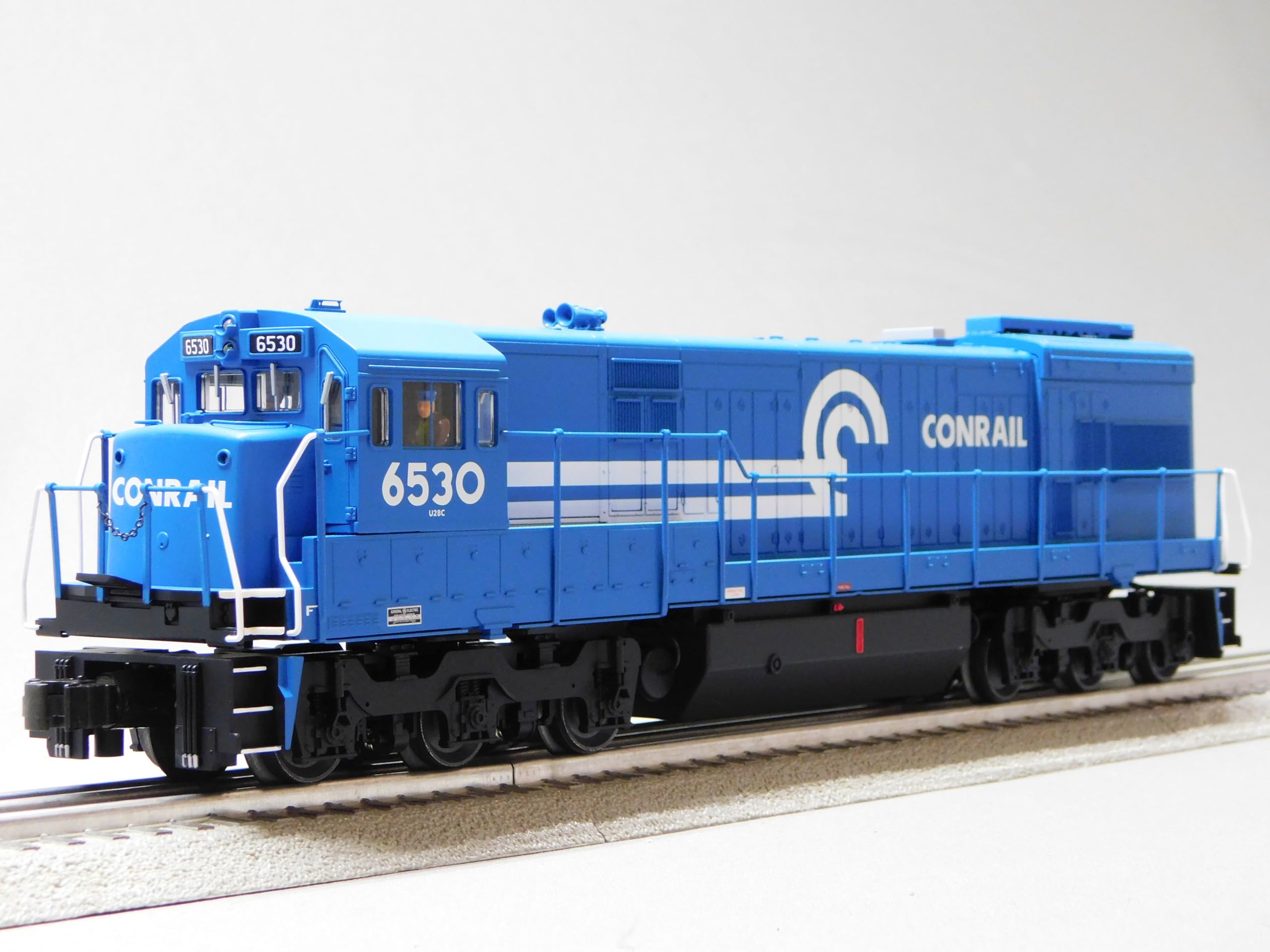Lionel Conrail Legacy U28C Diesel Locomotive Engine #6530 O Gauge 2433732