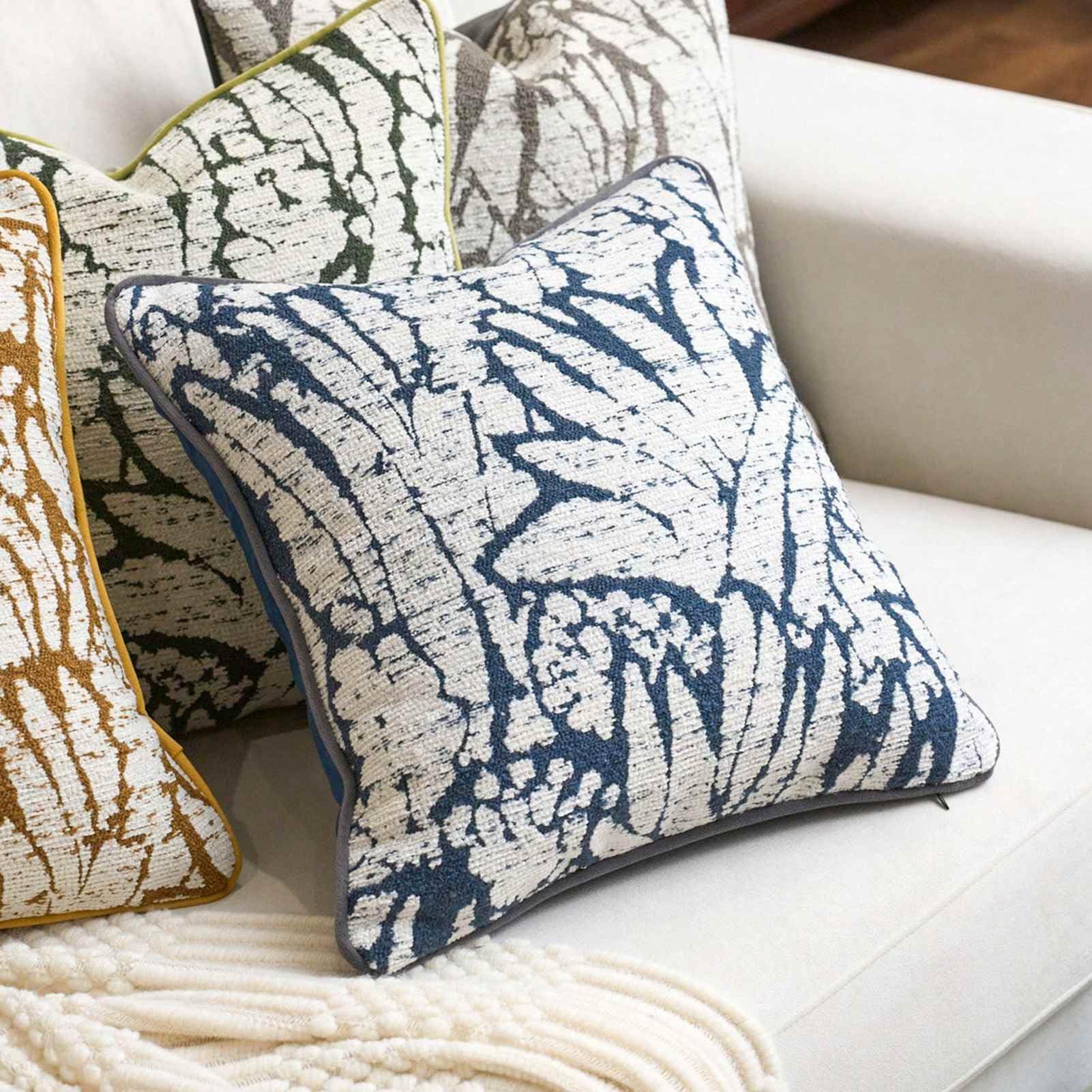 Jectse 4 Federe Decorative per Cuscini, Federe Boho per la Fattoria con Design a Nappe per Divano, Decorazioni per la Casa Sul Divano Letto del Soggiorno, Blu Bianche (45,7x45,7 cm/18x18 pollici)