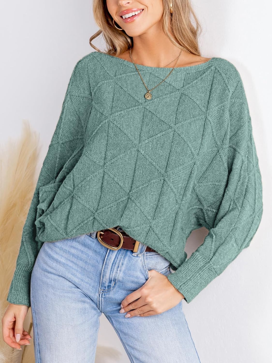 CUPSHE Womens Casual Boat Neck Sweaters Fall 2024 Soft Long Batwing Sleeve Pullover Jumper Tops Knit Outfits - Image 4