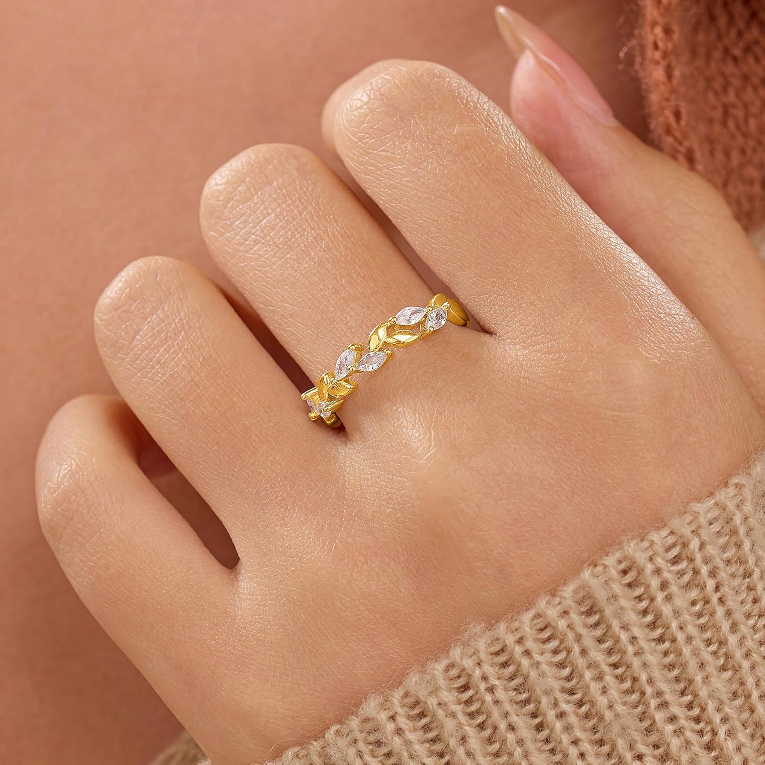 Leaf Ring 925 Sterling Silver Rings for Women Branch Leaves Band Finger Ring Paved White Cubic Zirconia Stone Dainty Leaf Olive Branch Stackable Ring for Women Mother's Day Easter Birthday Gift for Her Mom Girlfriend Sister Daughter