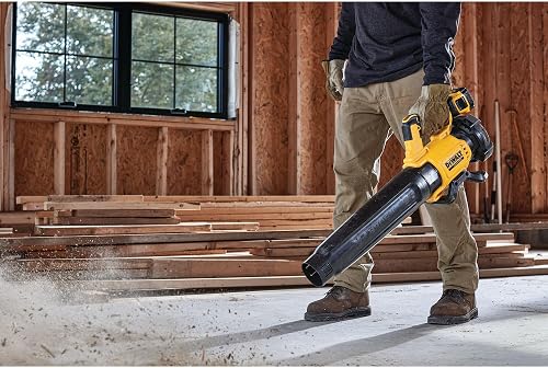 DEWALT SOUFFLEUR BRUSHLESS 18V XR avec DÉBIT D’AIR DE 12,7 M3/Min, Vitesse D’AIR DE 200 KM/H, Outil Seul, DCMBL562N-XJ - 3