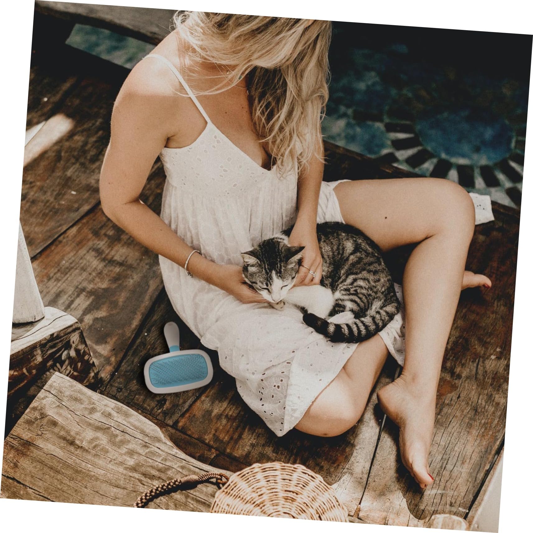 FOMIYES 360° Rotating Pet Massage Comb Cat Dog Grooming Brush Hair Removal Tangle- Comfortable for Long-haired Pets Random Color