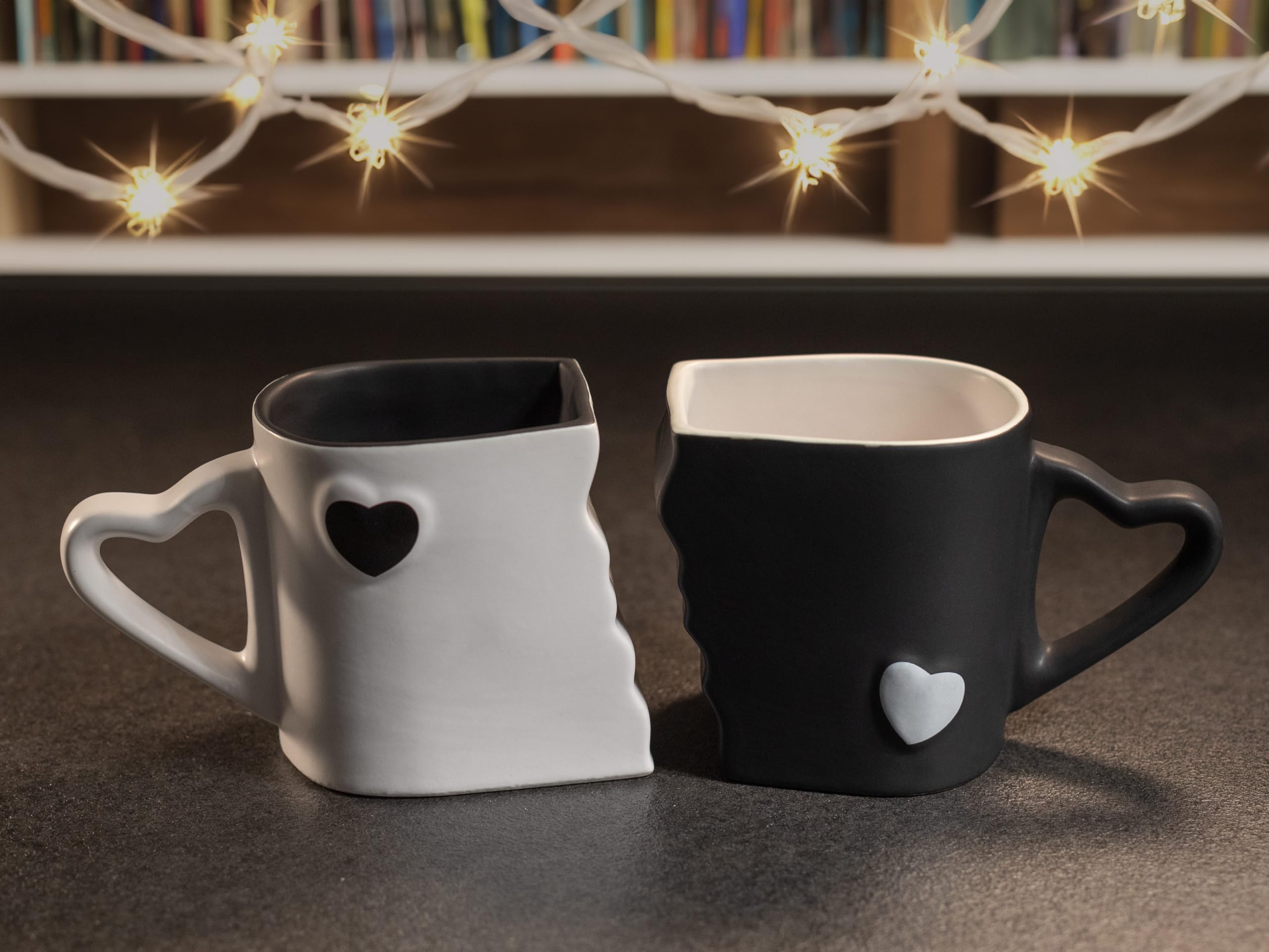 Hanseküche Set di tazze da caffè grandi – Tazze da caffè in ceramica di alta qualità e massiccia, grandi manici, grandi tazze, tazza, fidanzamento, regalo, anniversario di matrimonio (edizione