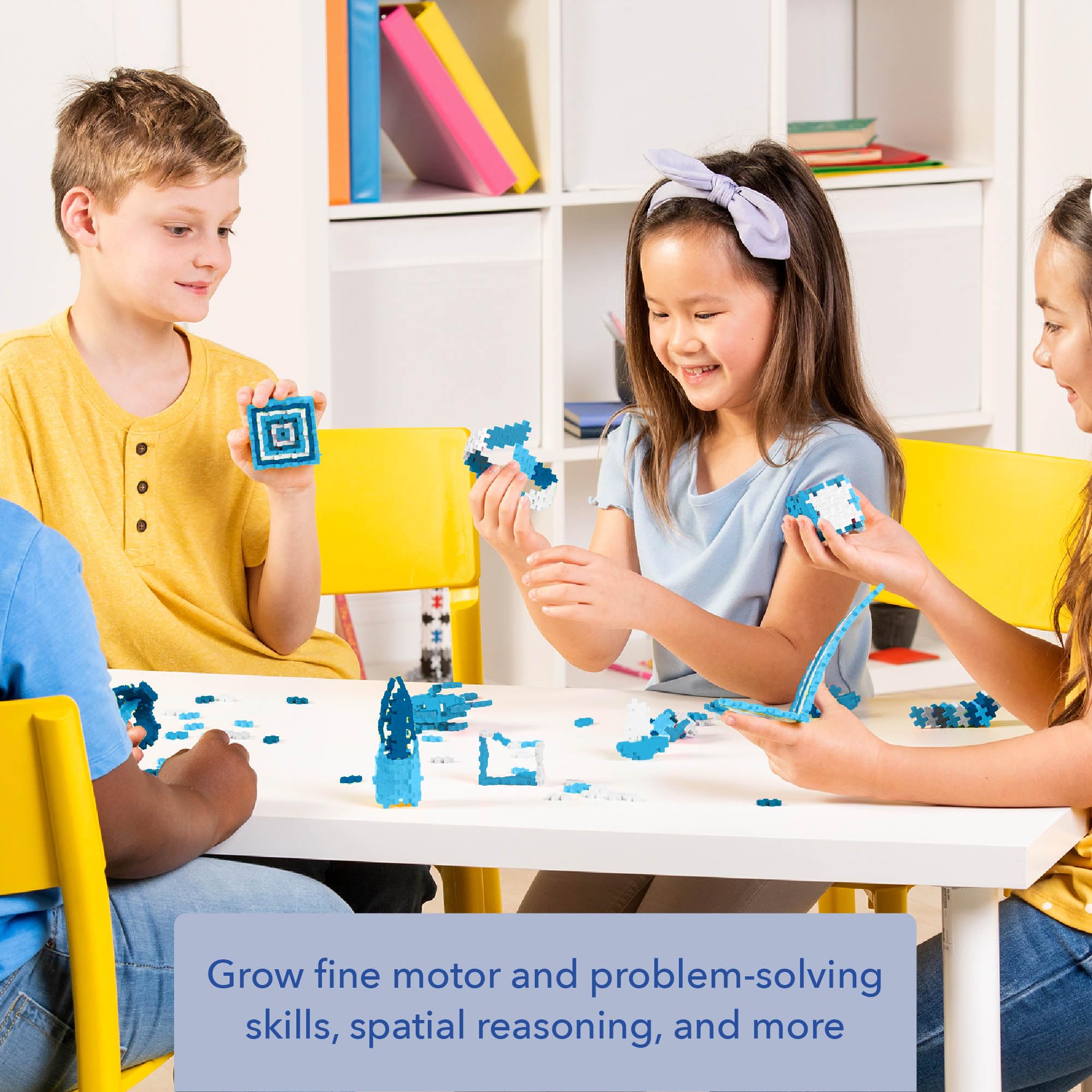 Amazon.com: PLUS PLUS Snowflake Tube - 3D Winter Puzzle Building
