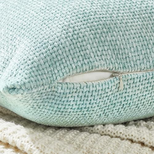 Miniatura 9 de WLNUI Juego de 2 fundas de almohada beige de 18 x 18 pulgadas, lujosas fundas de almohada de felpilla decorativas cuadradas para sofá, cama, sala de