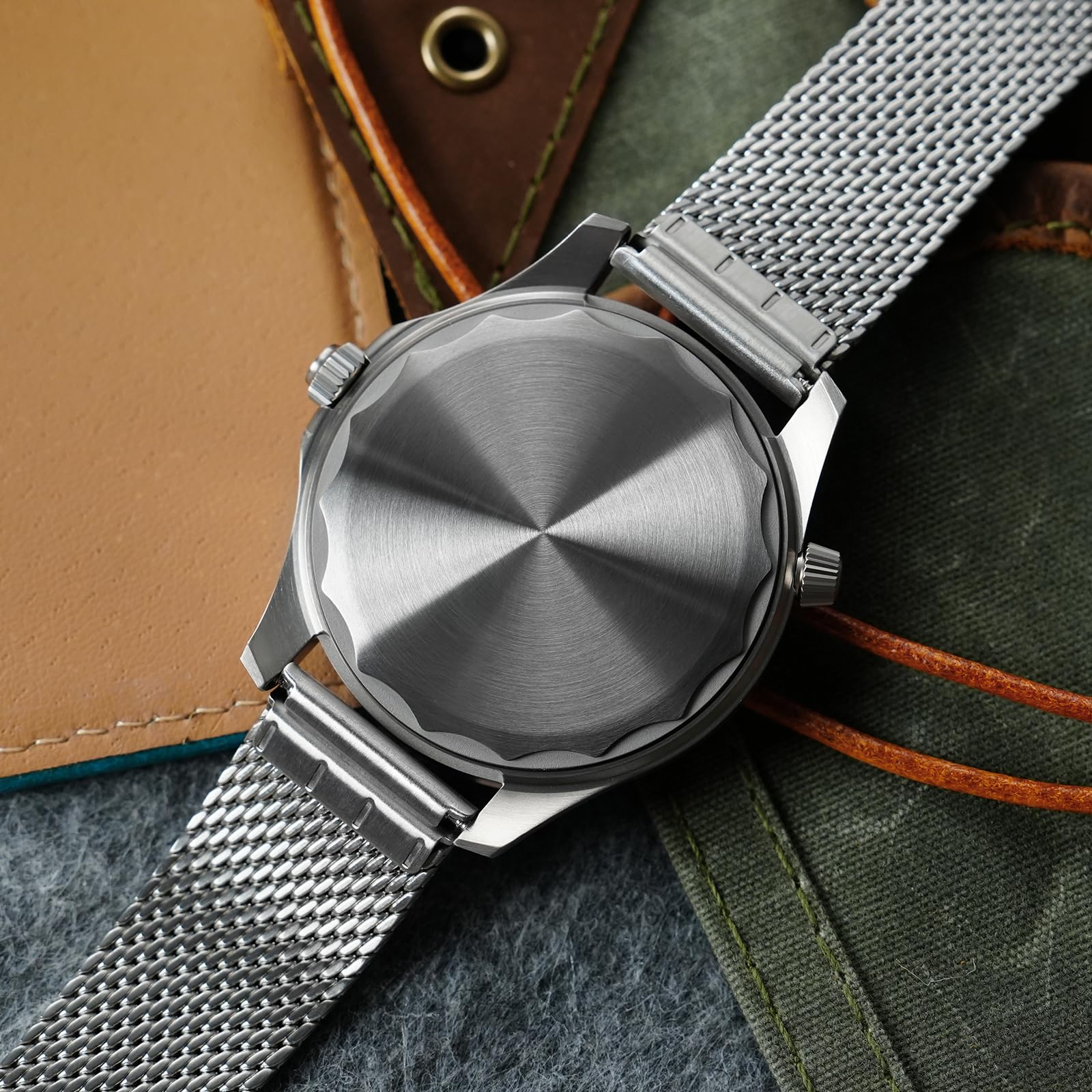 watchdives WD007Q V2 42 mm Titanium NTTD zegarek do nurkowania, Japonia VH31 Sweep Second zegarek kwarcowy, zakrzywione szkło szafirowe zegarek na rękę 200 m wodoszczelny zegarek