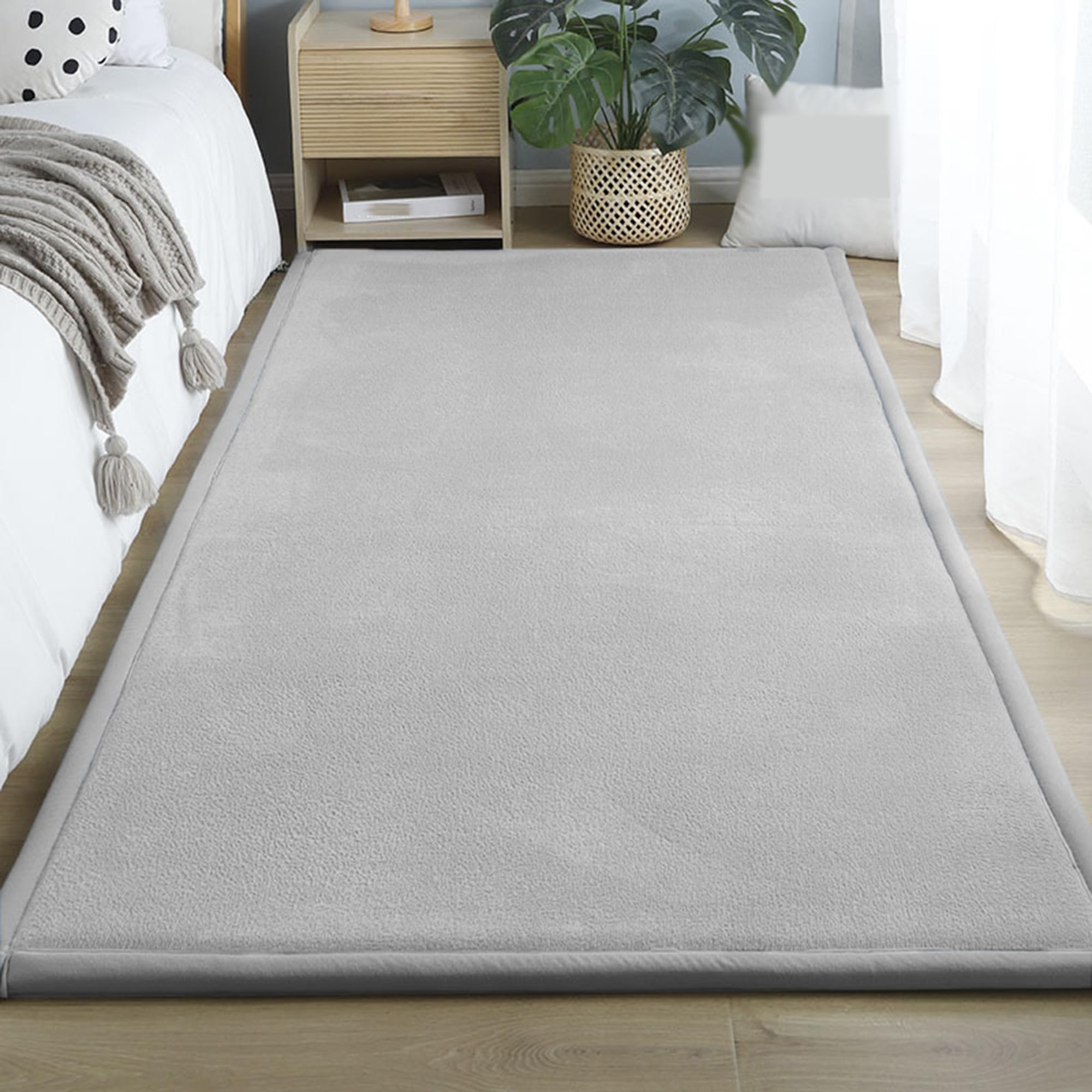 Tapis en peluche moderne poils ras lavable 140x200 gris pour salon