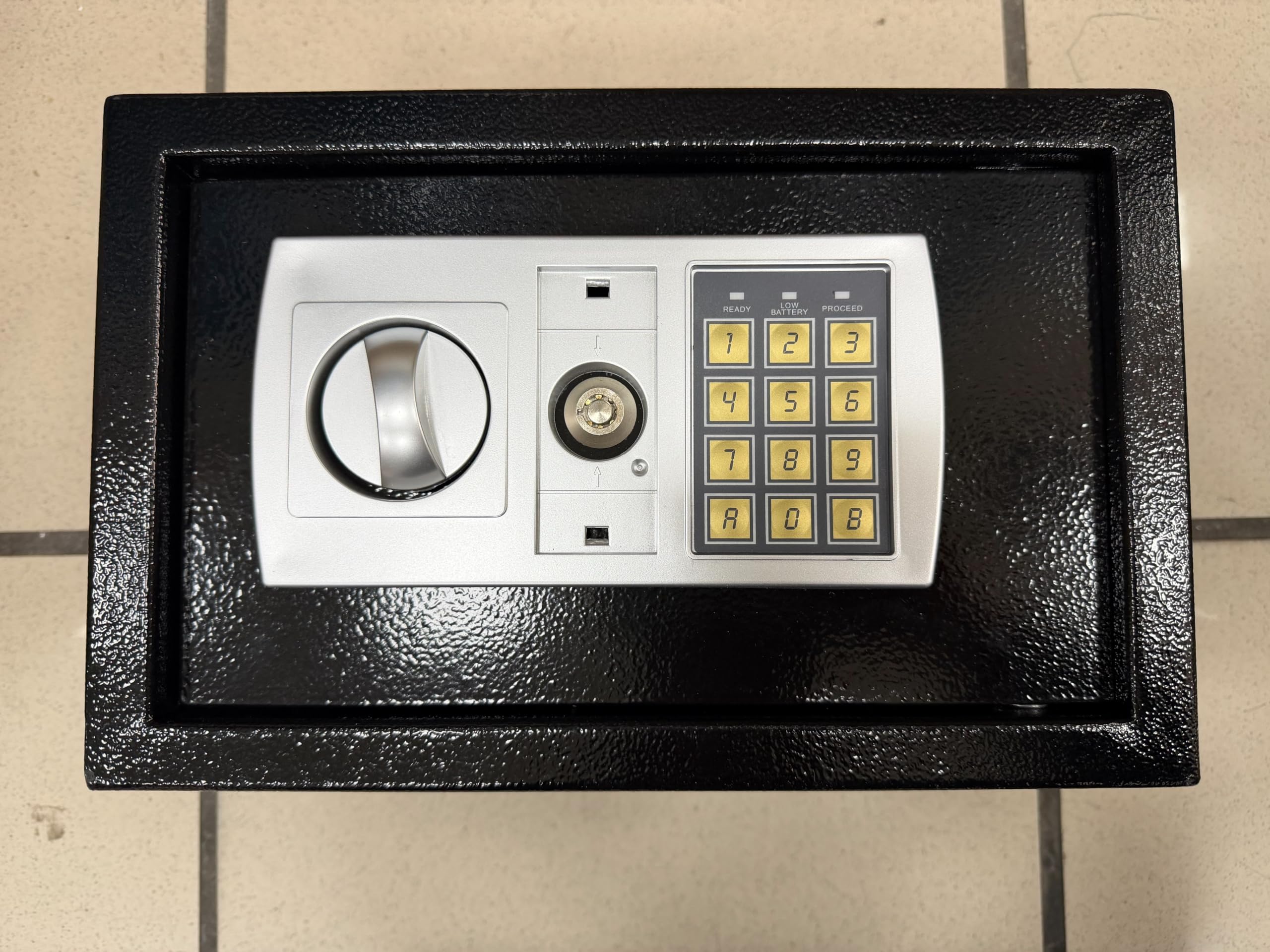 Caja Fuerte Digital con Cerradura de Combinación y 2 Llaves - Caja Fuerte de Seguridad Resistente para Efectivo, Joyas, Objetos de Valor - Operación Sin Batería, Diseño Compacto para Hogar, Oficina, N