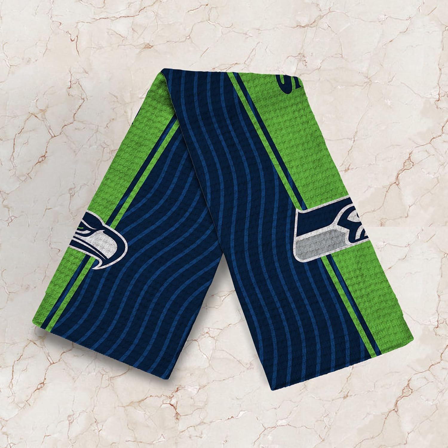 Northwest NFL Fast Flow Mesh Cooling Towel 12 x 31.5 Inches image 3