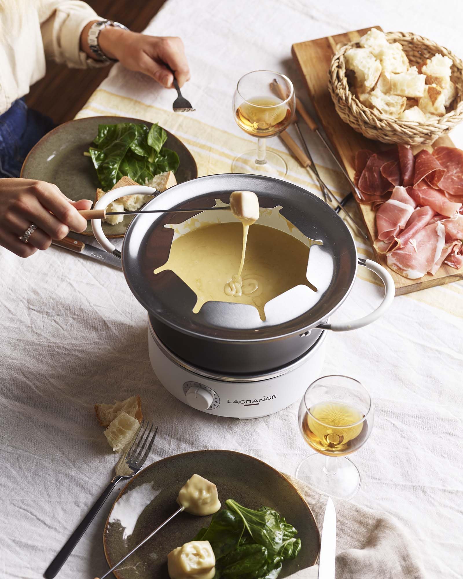 LAGRANGE - Fondue Prestige compatible tous feux 8 personnes 349401 900W