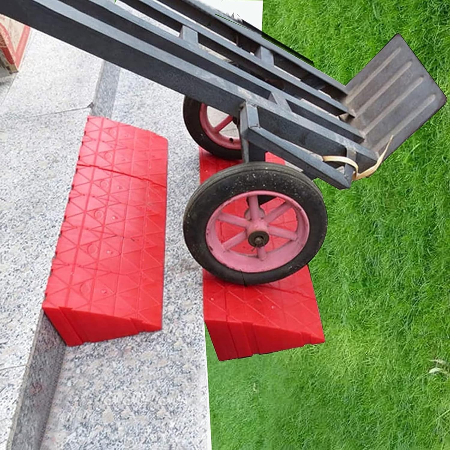 Rampe voiture et escalier plastique pour franchir les marches