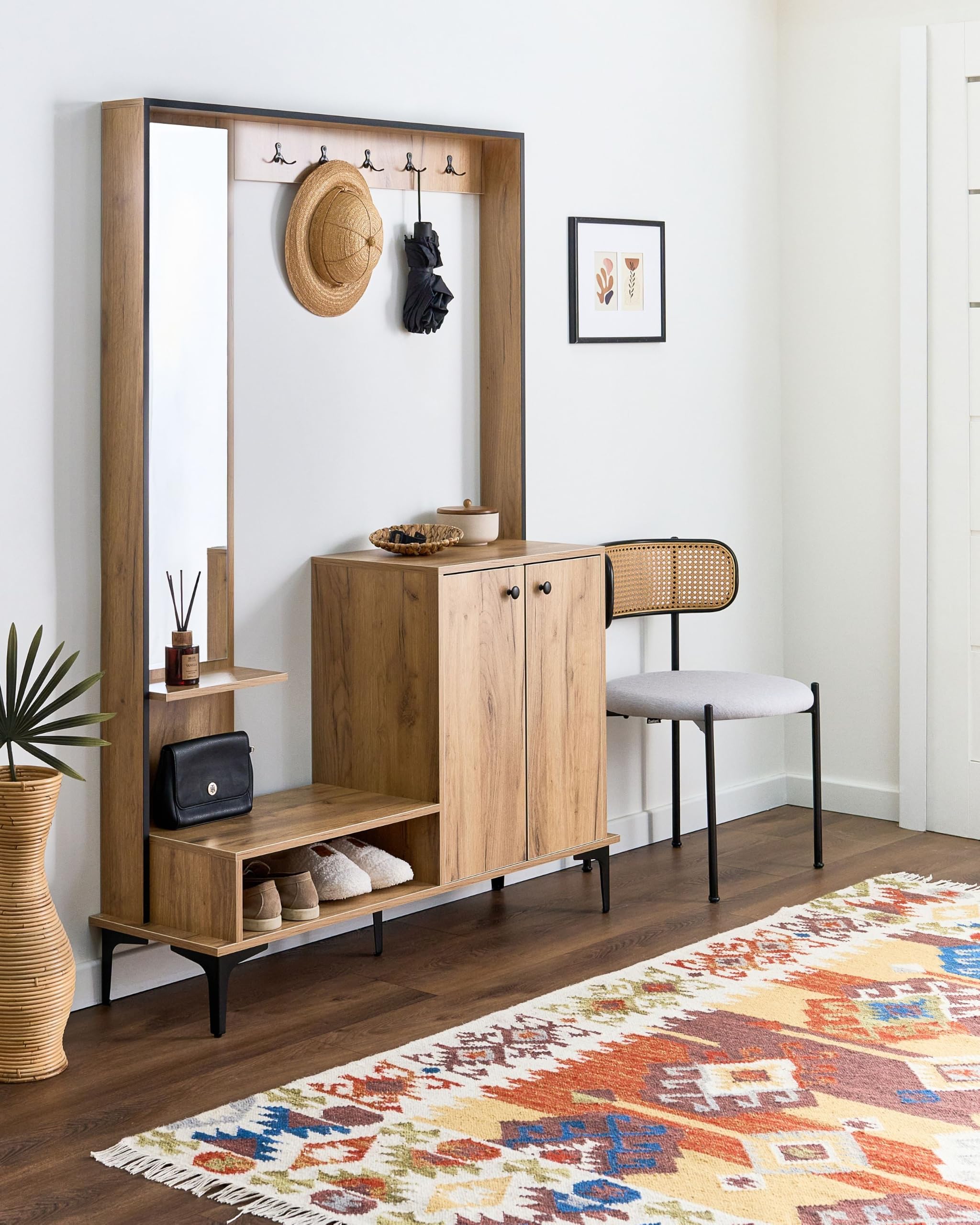 Beliani Mueble de recibidor con Zapatero 120 cm de Ancho x 170 cm de Alto con Armario Perchero y Espejo de aglomerado marrón Claro Broome