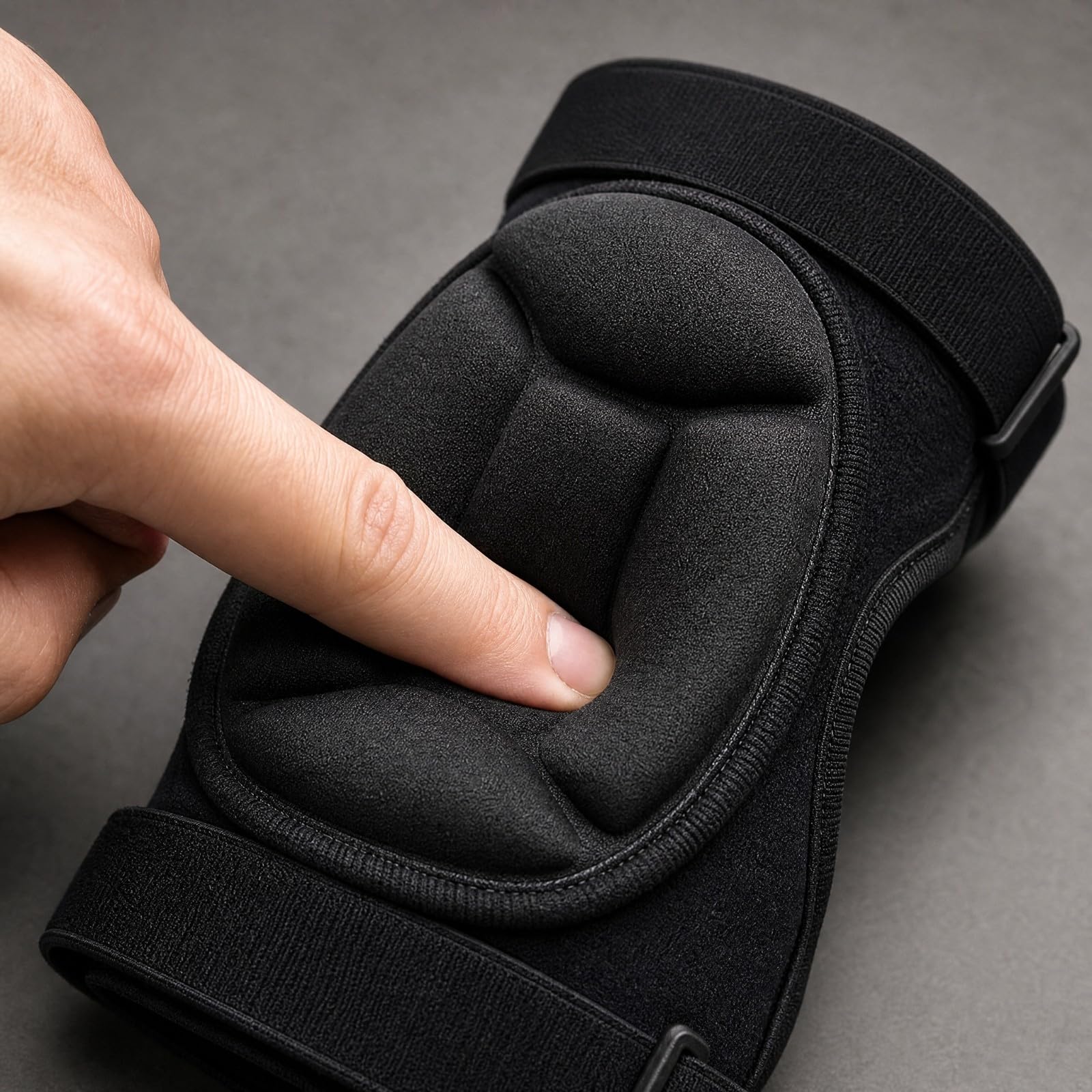 Pantaloncini Protettivi Imbottiti con Ginocchiere e Gomitiere Ergonomico Kit di Protezione con Pantaloncini, Ginocchiere e Gomitiere Regolabile , L