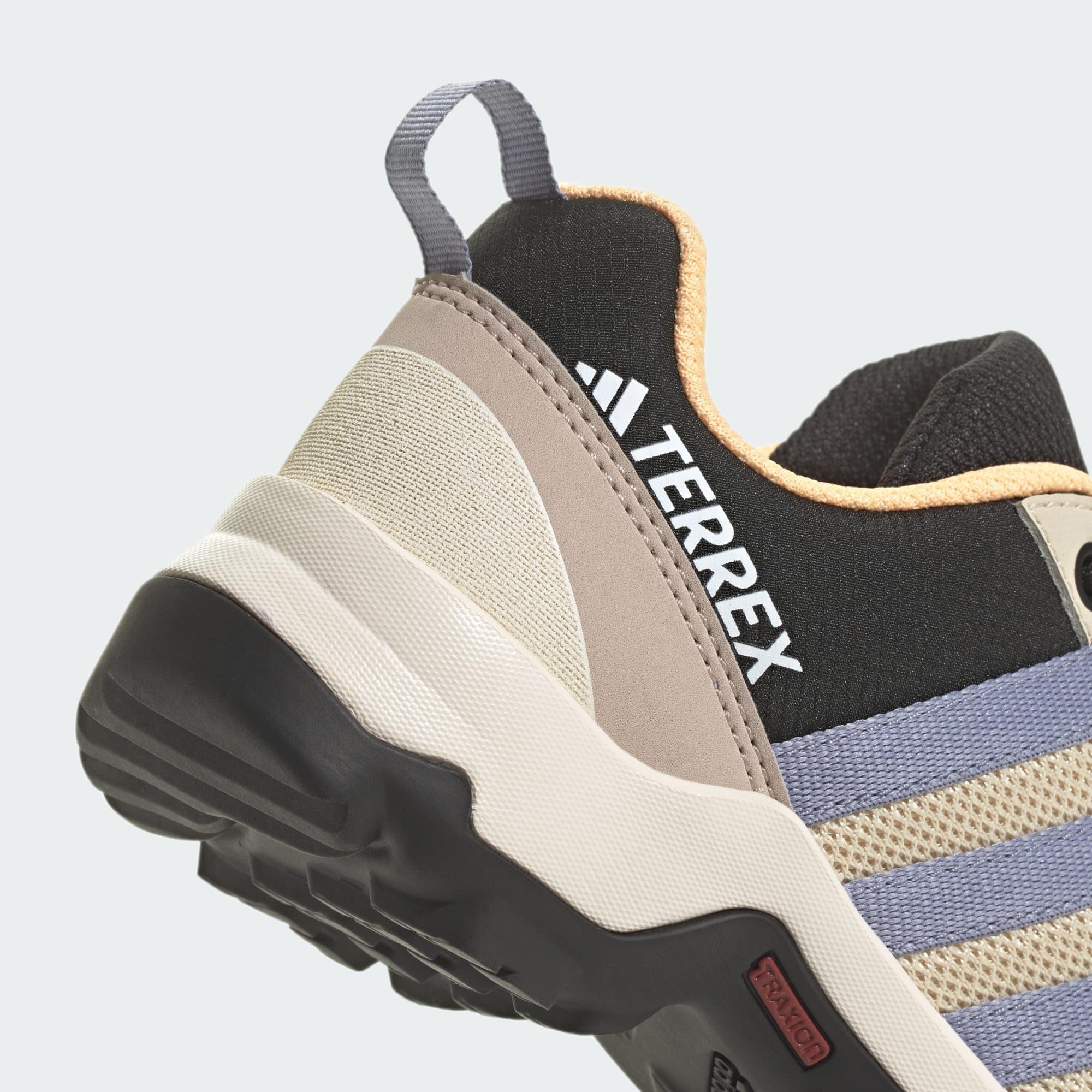 adidas Unisex dziecięce buty trekkingowe Terrex Ax2r, 38,7 EU