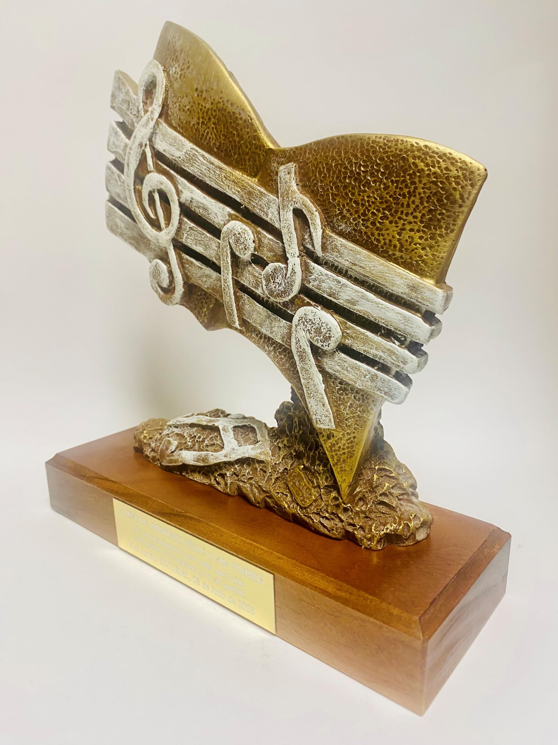 Premio Música GRABADO Trofeo Figura Partitura Musical de 21cm de altura