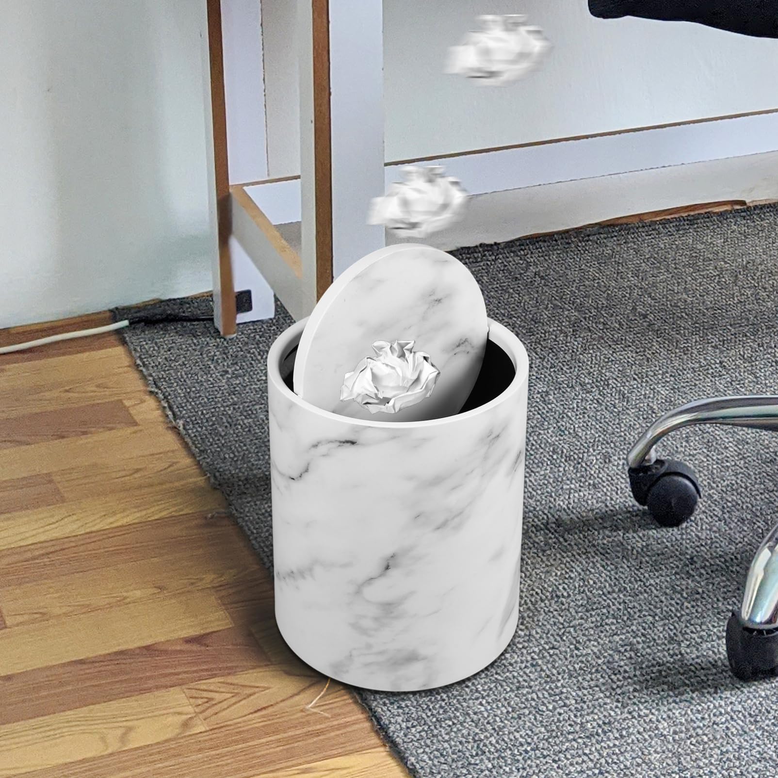 1pieza Papelera De Cocina De Imitación Mármol Tapa Oscilante Cubo De Para Baño y Diseño y