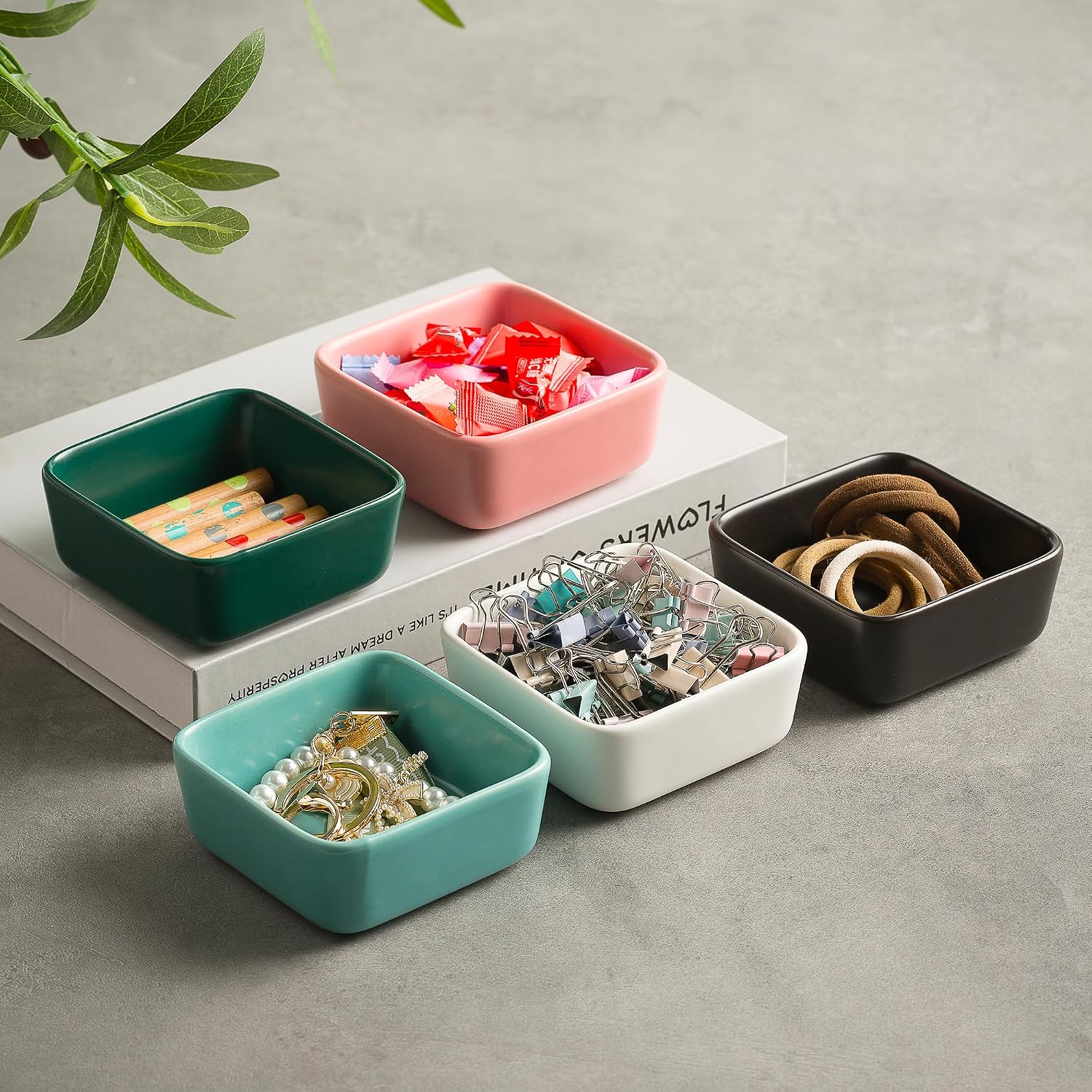 Mecaikru Ceramic Paper Clip Holder, 3.46 in Polished Desk Organizer Bowl