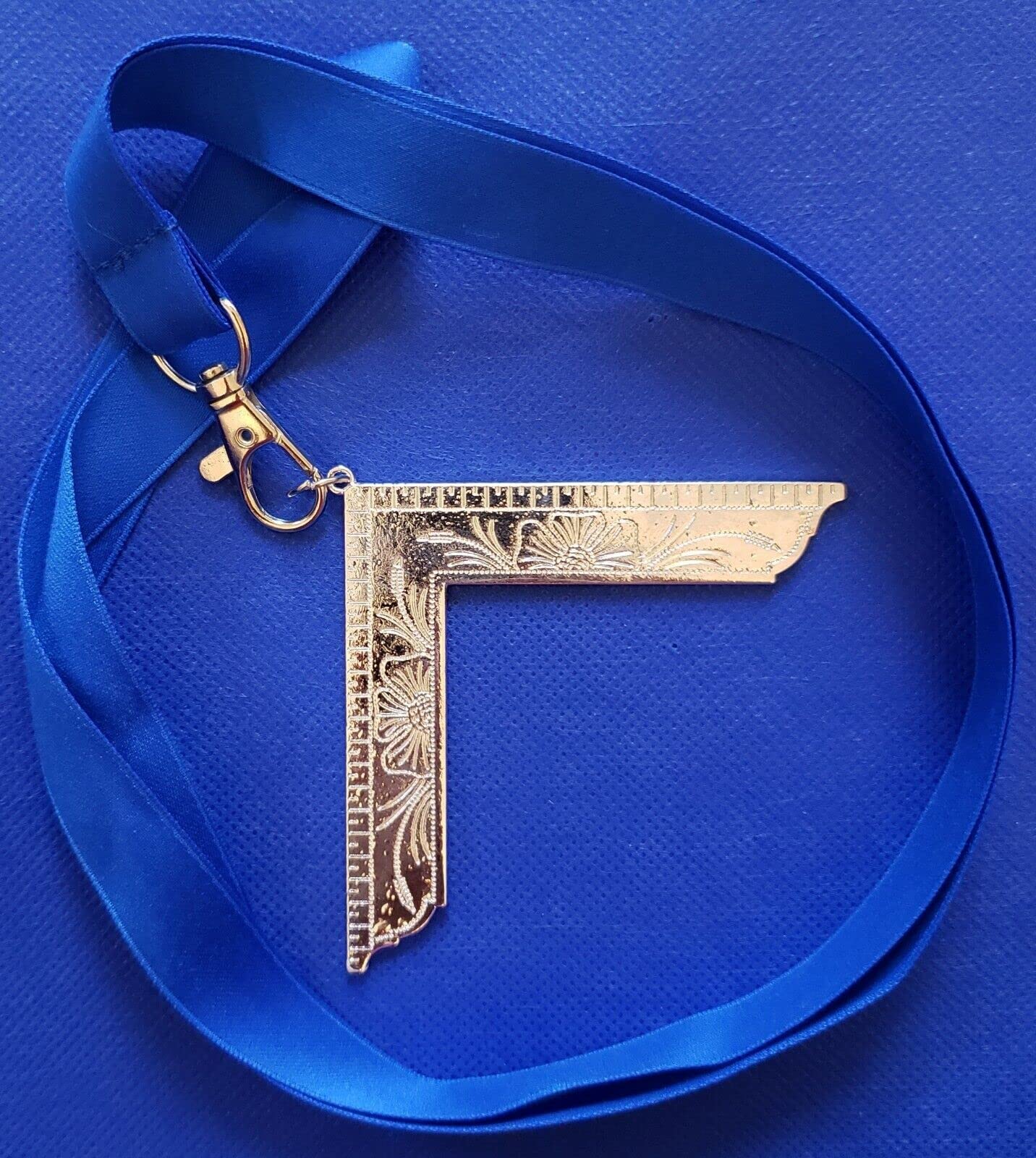 Masonic Collar Silver Jewel Worshipful Master with Blue Neck Strap