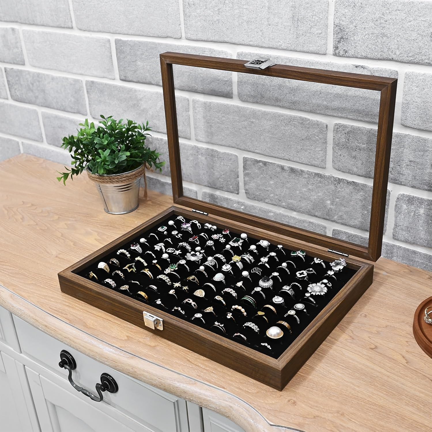 MOOCA Ring Box Jewelry Display Tray, Display Case Accessories Storage Box with Tempered Glass Hinge Lid, Black Lined Jewelry Tray for Rings, Walnut/Black Color, 14.1W x 10.2D x 2.1H in
