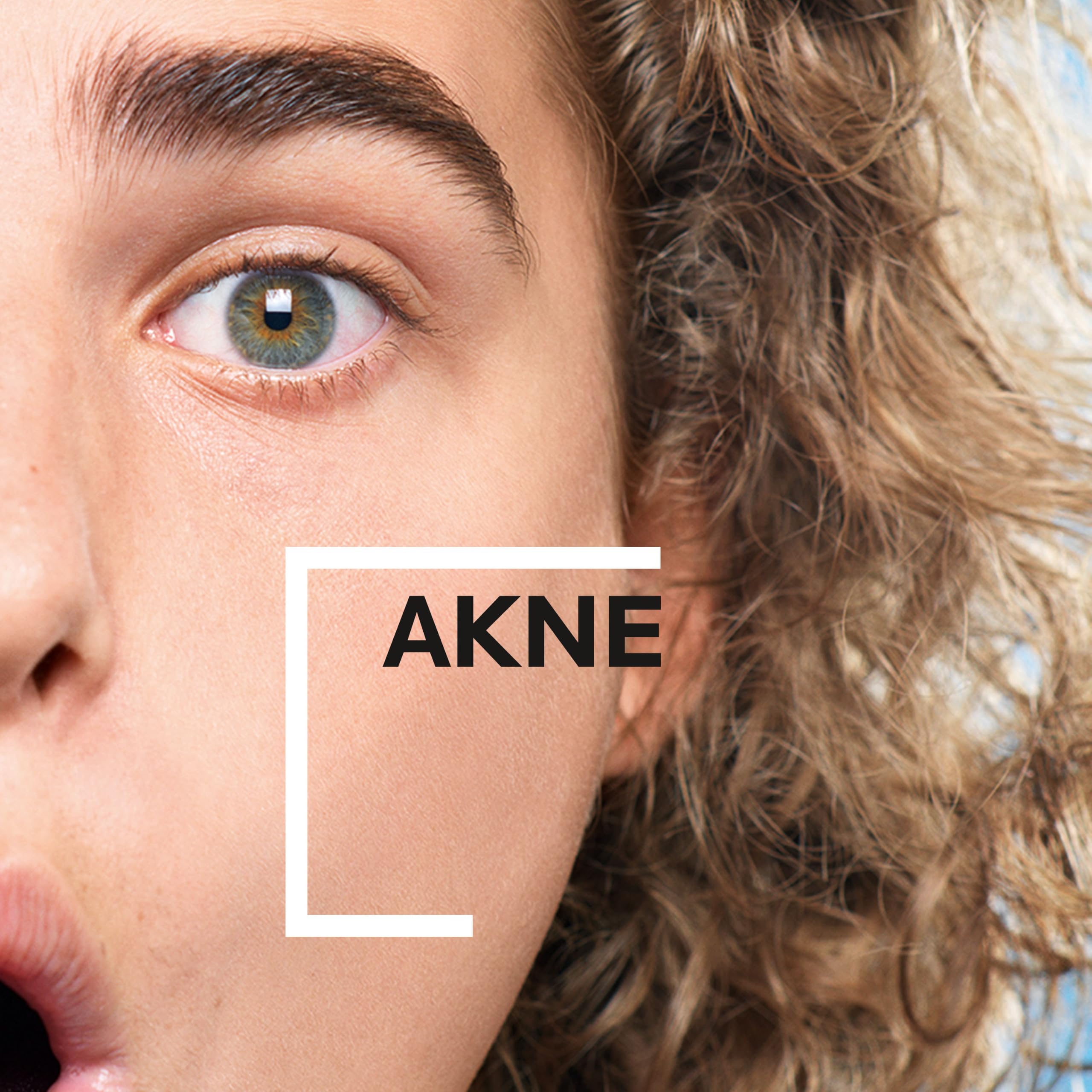 La Roche Posay Hochkonzentriertes Serum, Für fettige, zu Akne neigende Haut, Mit peelender Wirkung, Porenverfeinernd, Mit Niacinamid und Salicylsäure, Effaclar, 30 ml
