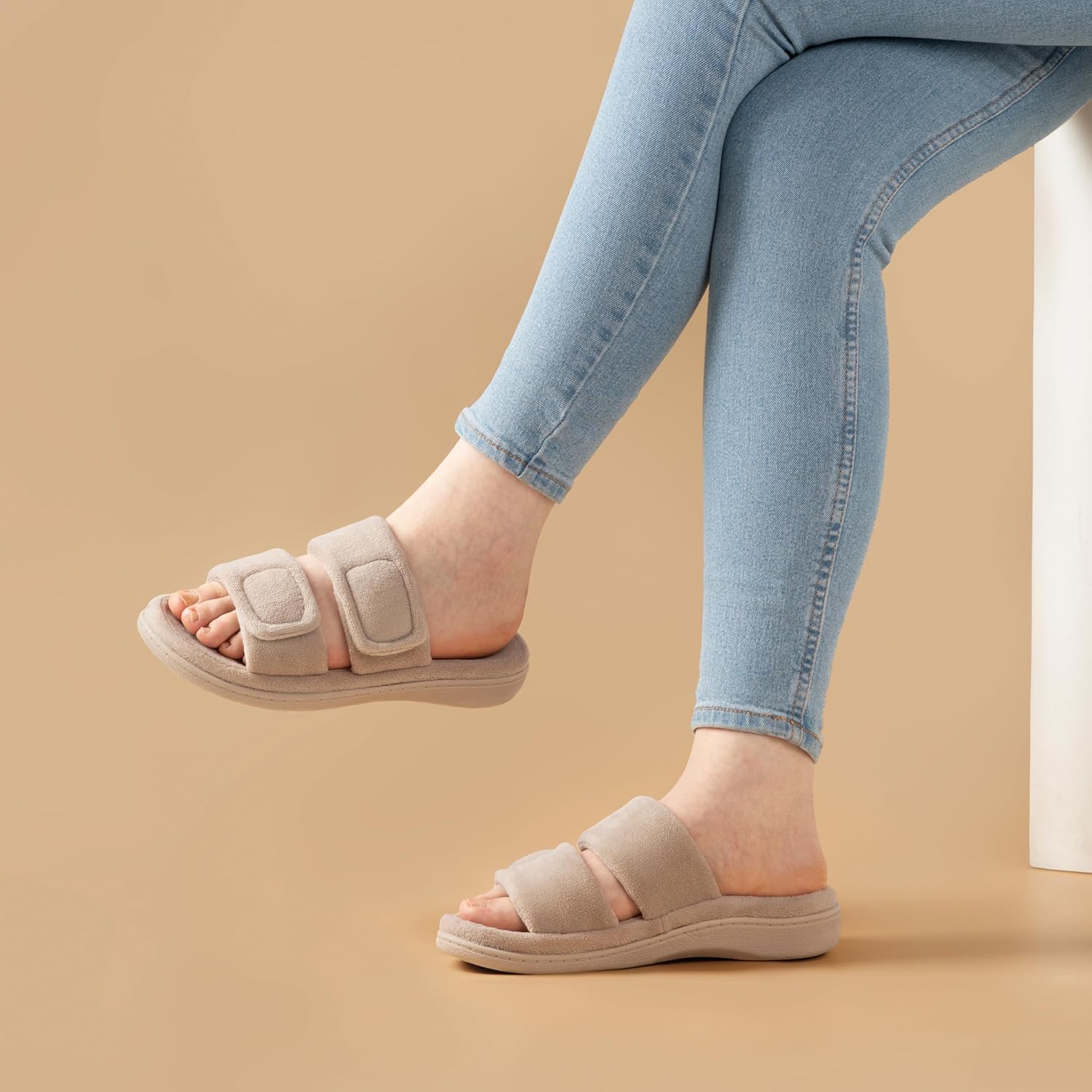 RockDove Womens Dual Strap Arch Support Adjustable Slide Slipper with Featherlight Coral Fleece Indoor Outdoor Non Slip Rubber Sole Gift Idea - Image 2