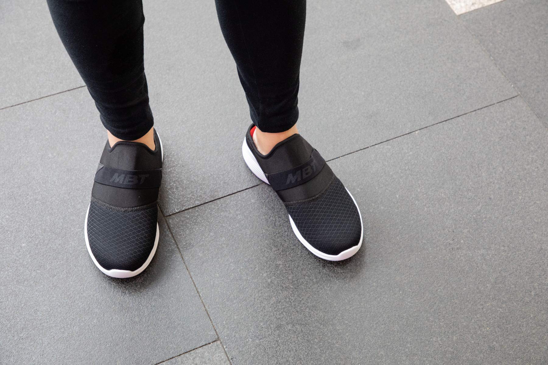 MBT Damen Taka Slip OnLeichtathletik-Schuh