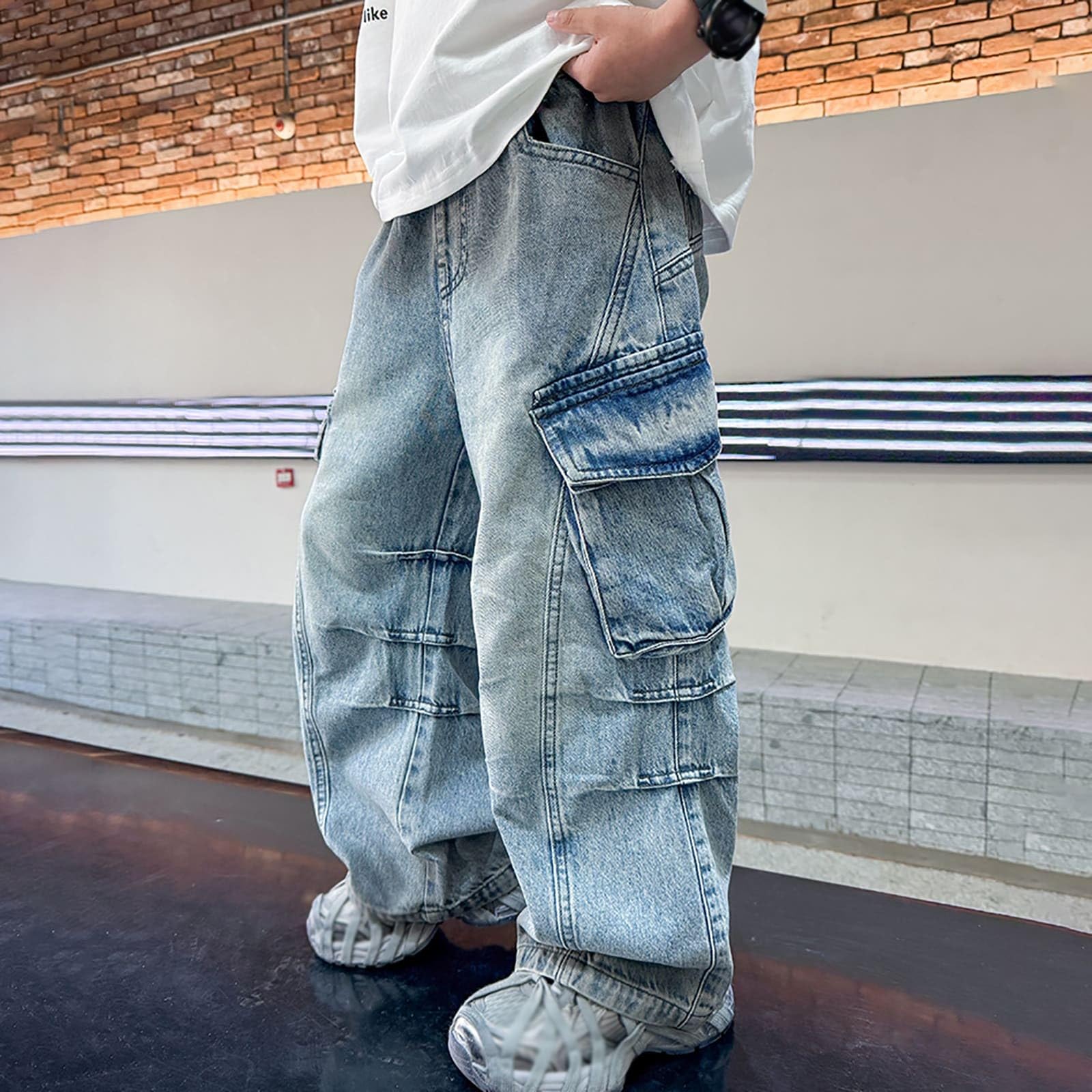 Jeans baggy para niños Vaqueros de cintura media Tejido denim resistente Vaqueros estilo callejero Elásticos y cómodos Pantalones de denim lavados Diseño unisex niño y niña Tendencia moderna juvenil