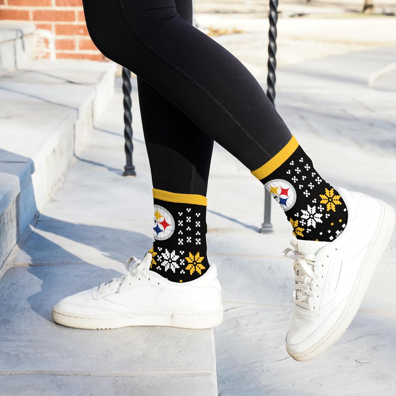 For Bare Feet NFL Unisex Kids Team Sweater Crew Sock Nfl Youth