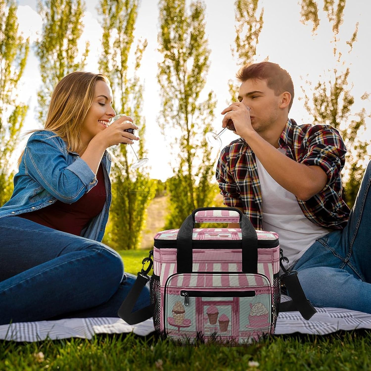 Cooler Bags Insulated for Travel, Ice Cream Store Print Soft Cooler Bag,Insulated Lunch Bag for Camping/Beach/Outdoor/Picnic