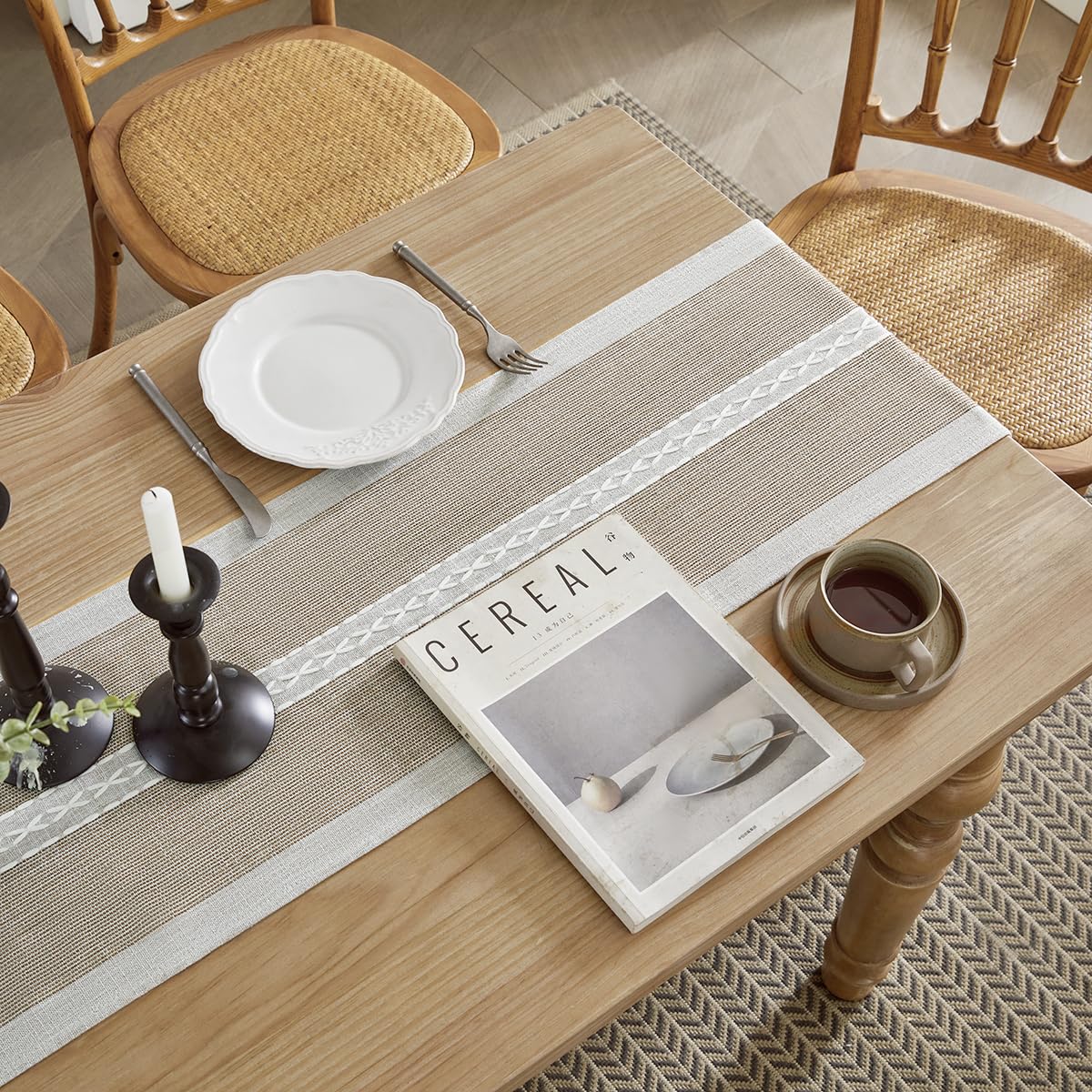 Wracra Runner da tavola in Lino e Cotone con Ricamo, Runner da Tavolo caffè da Esterno per Interni in Stile casalingo 275cm per Decorazioni di Cucina per Sala da Pranzo di Partito