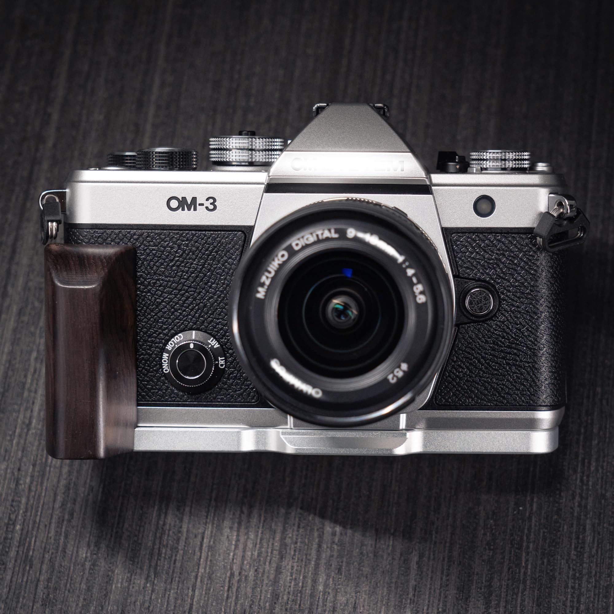 L Shaped Wood L-Shaped Camera Handle For OM System OM-3 - Solid