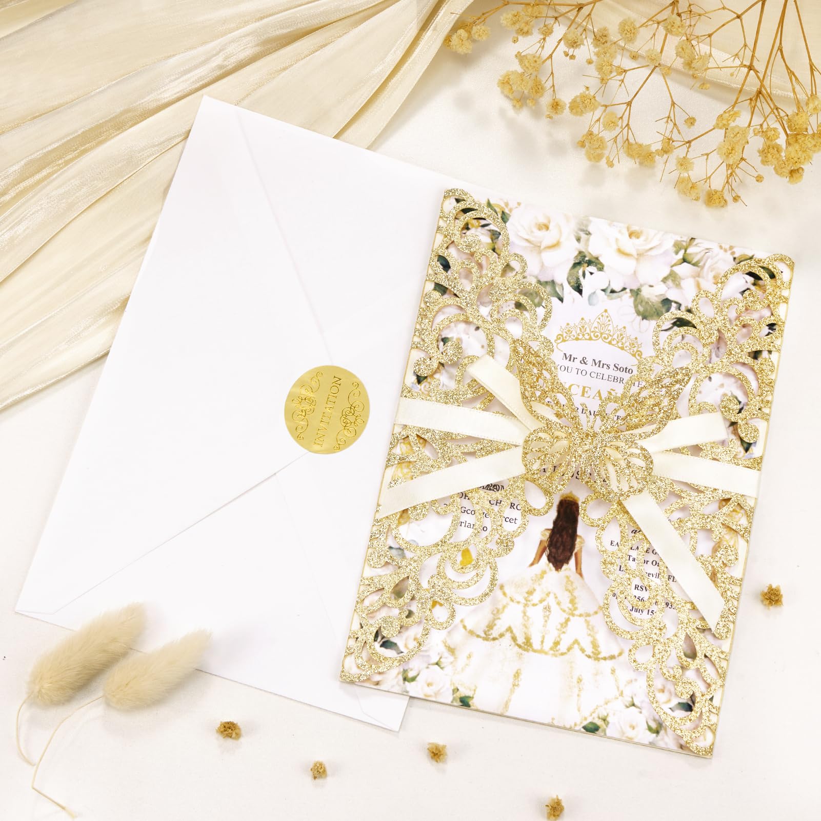 Hochzeitseinladungen mit Umschlägen und RSVP-Karten, lasergeschnittenes Schmetterlingsband, goldfarben, 50 Stück