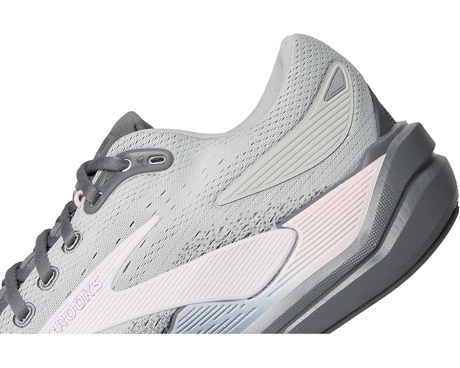 Brooks Ghost Max 3 - Right View