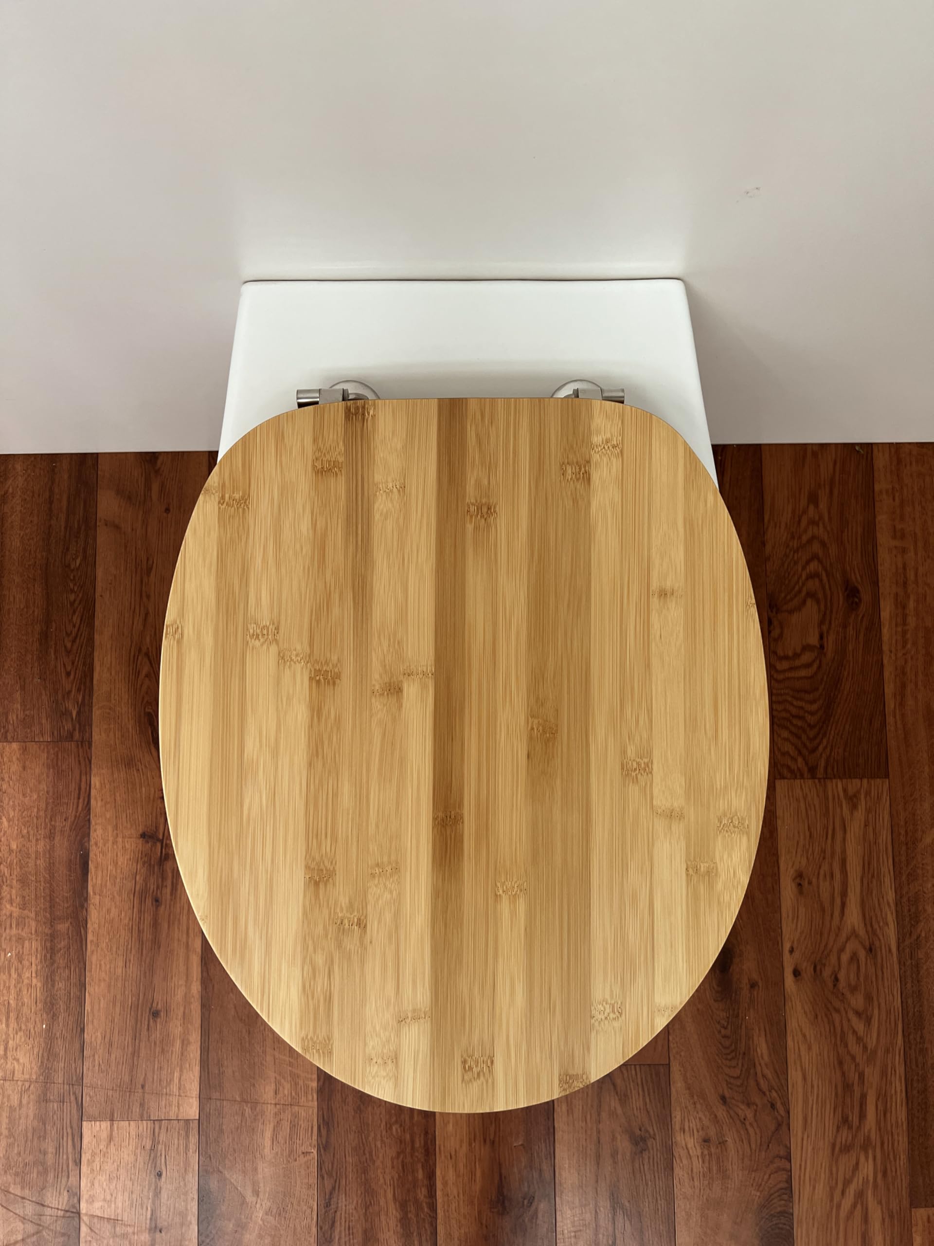 ADOB Asiento de inodoro de bambú oscuro, bambú natural, sostenible, cálido, bisagras de acero inoxidable, ajuste universal, 33332