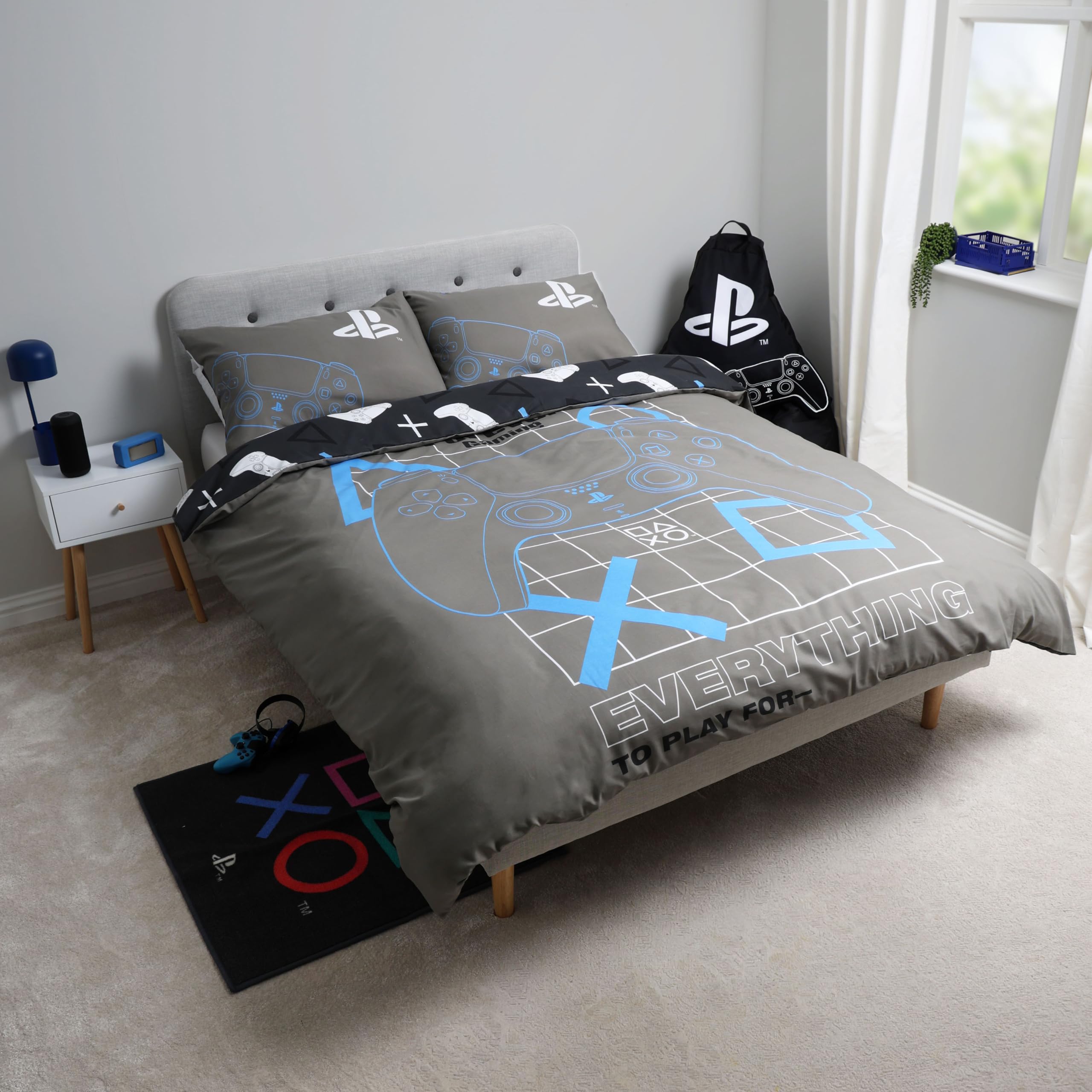 Set copripiumino matrimoniale con licenza ufficiale PlayStation | Design per giocatori | Grigio reversibile su entrambi i lati, copripiumino per bambini con tema gaming, include federe abbinate