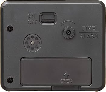 Amazon.co.jp: セイコークロック(Seiko Clock) 置き時計 黄 本体サイズ