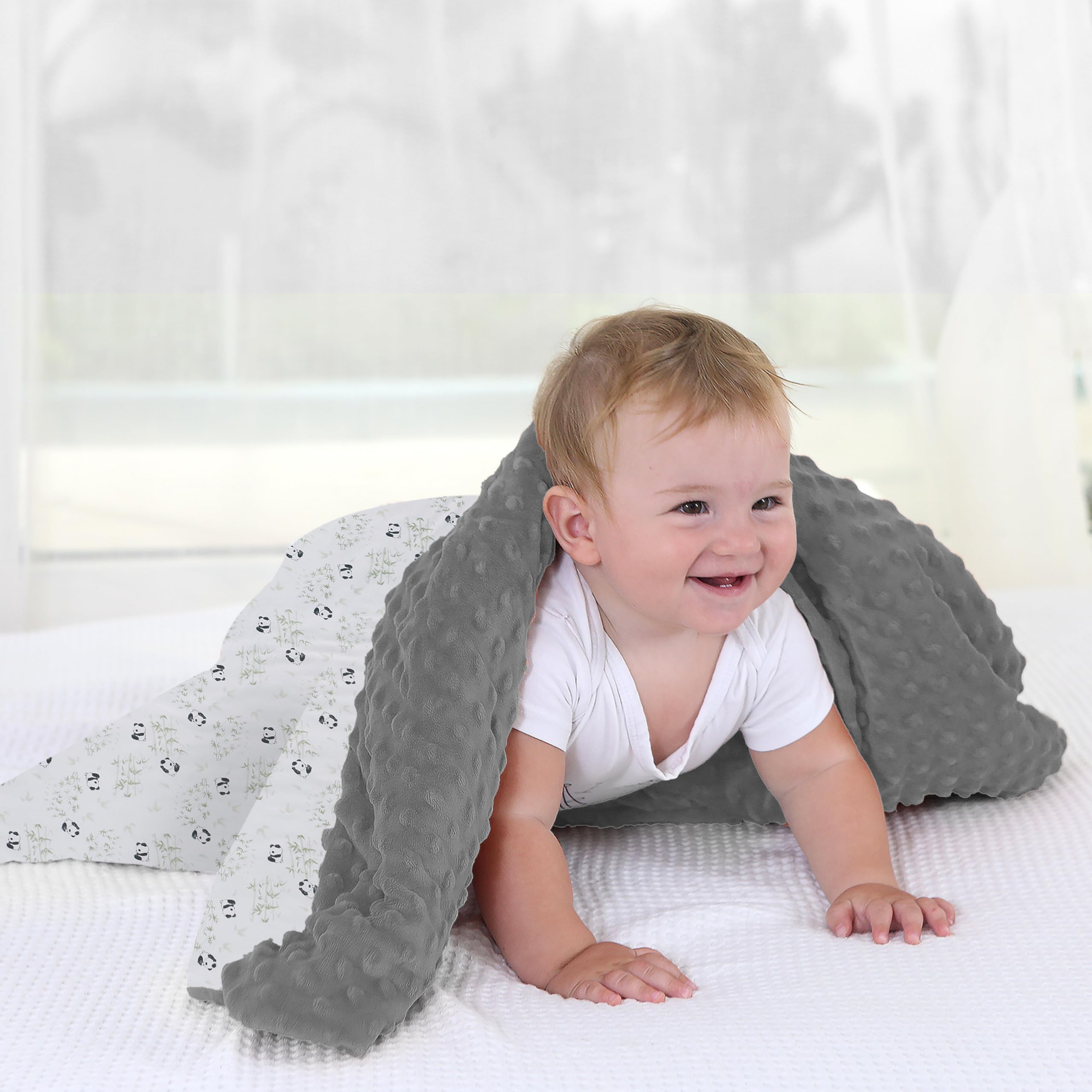 Babydekentje Velvet Strik fluweel bamboe ecru licht beige creme – by Jaeleigh Do